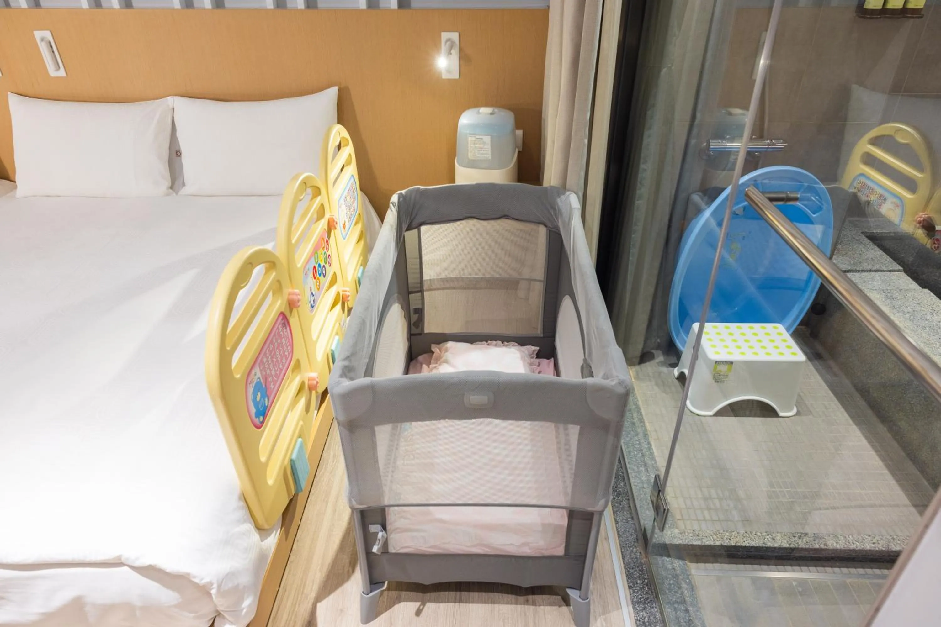 children, Bed in HOTEL PIN Jiaoxi
