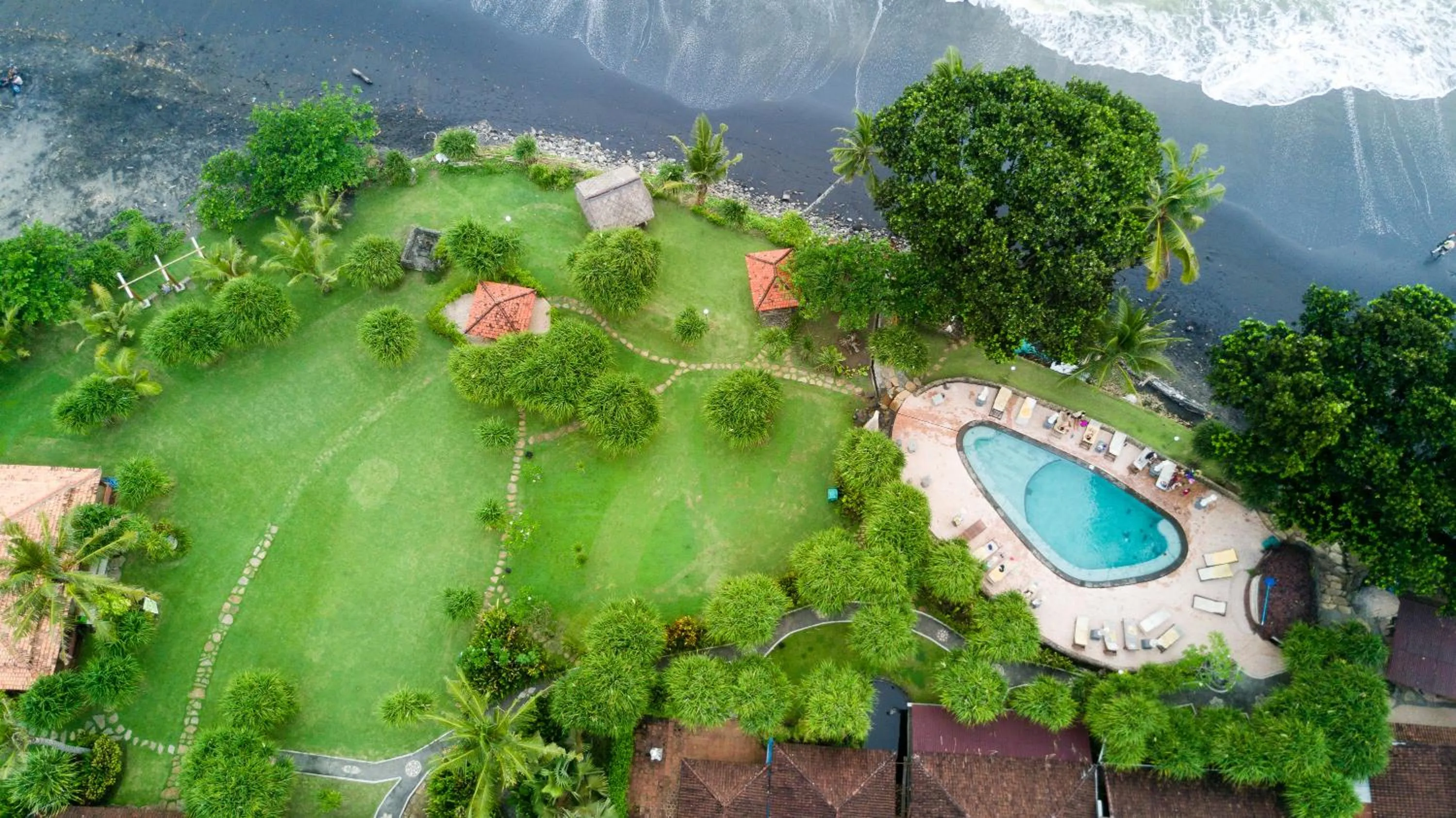 Bird's eye view in Pondok Pitaya Balian Hotel