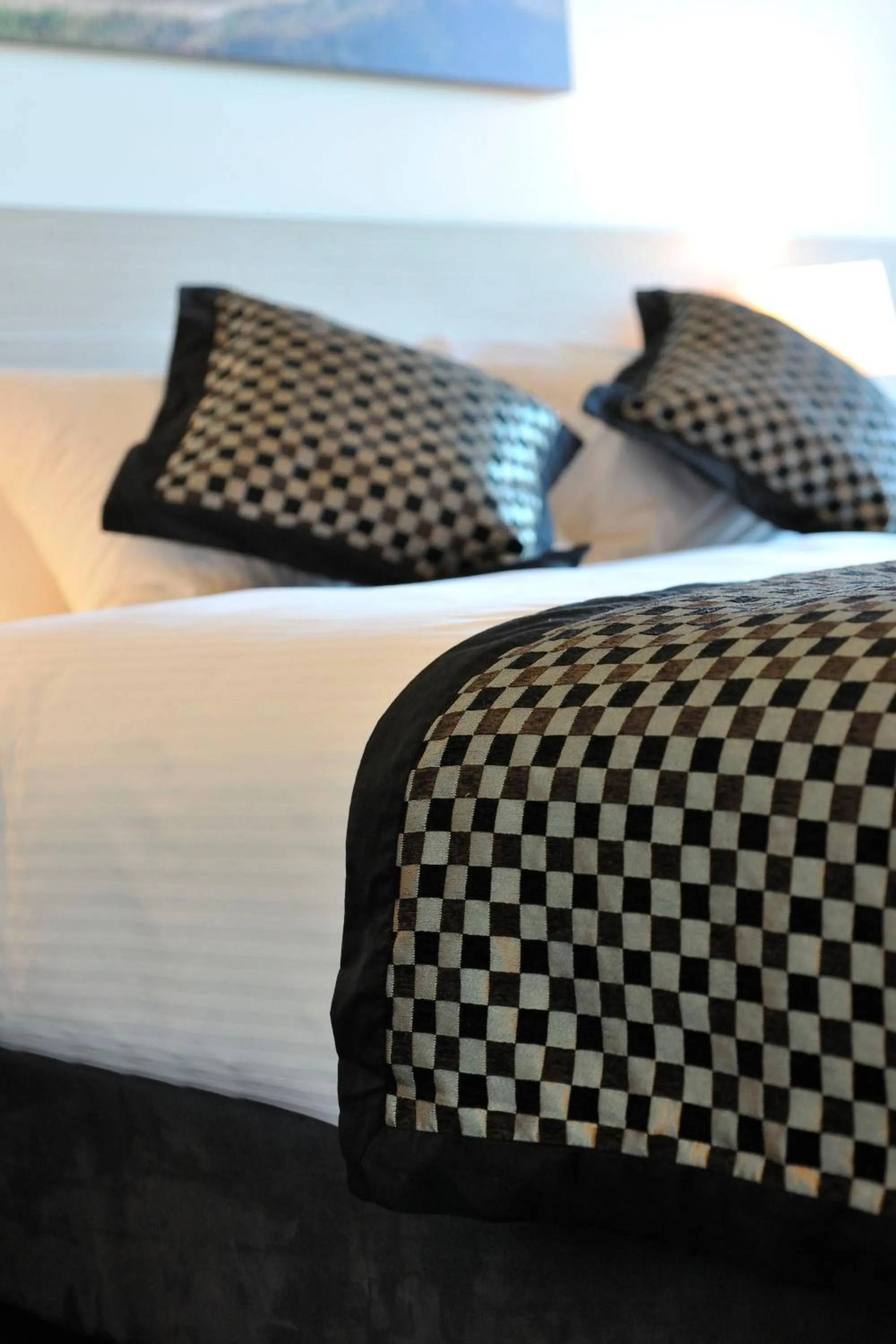 Decorative detail, Bed in Mercure Portsea & Portsea Golf Club