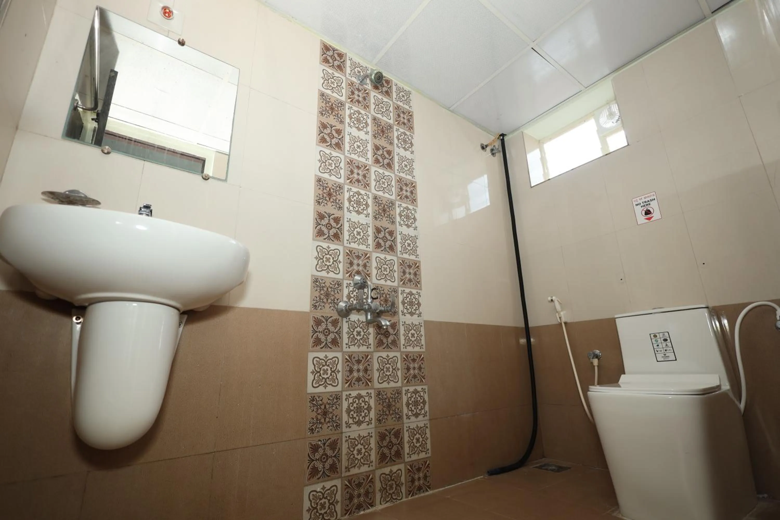 Gaurika Residency Boarding & Lodging - Padubidri