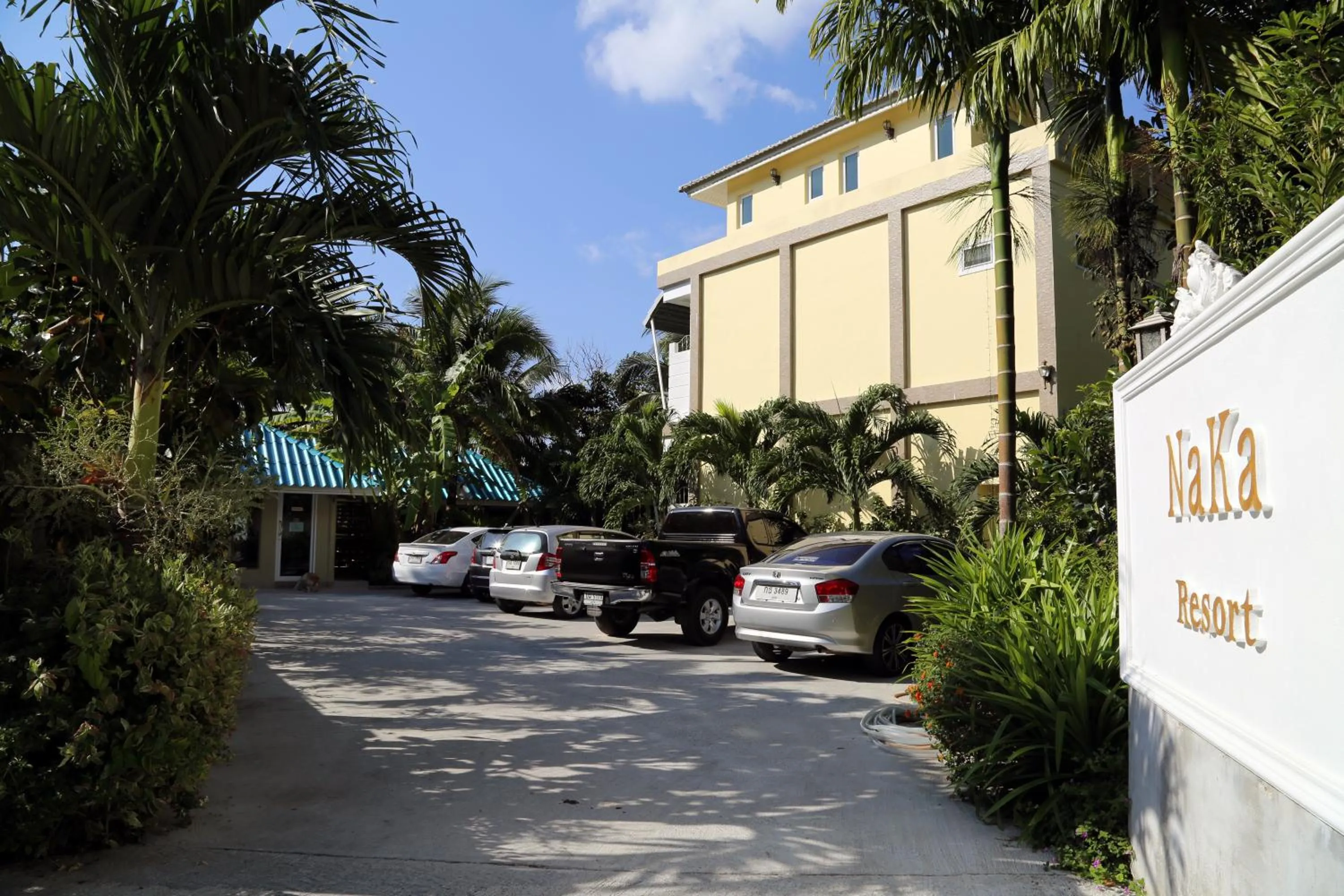 Facade/entrance in Naka Resort