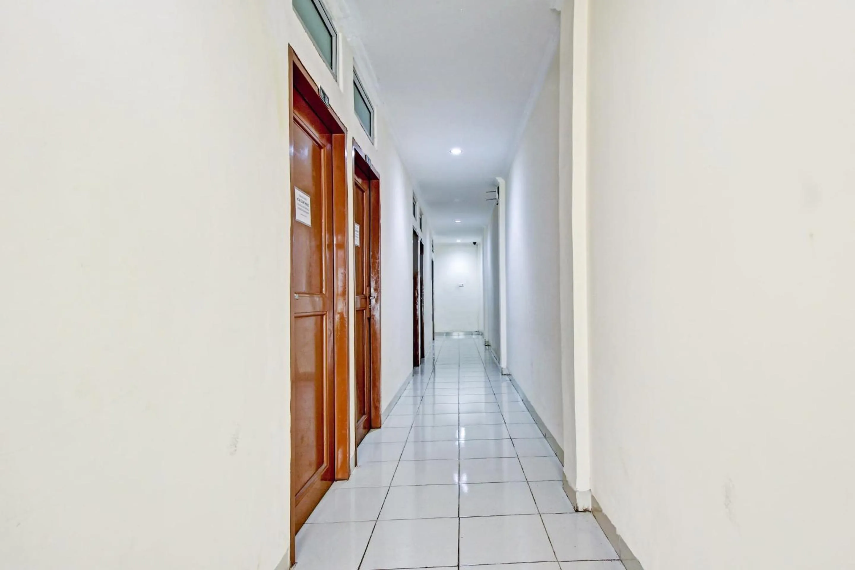 Lobby or reception in OYO 90412 My Kost