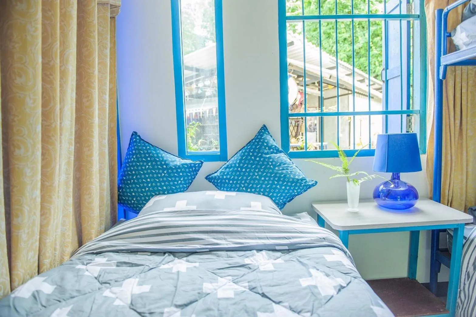 Bed in MontView Koh Chang