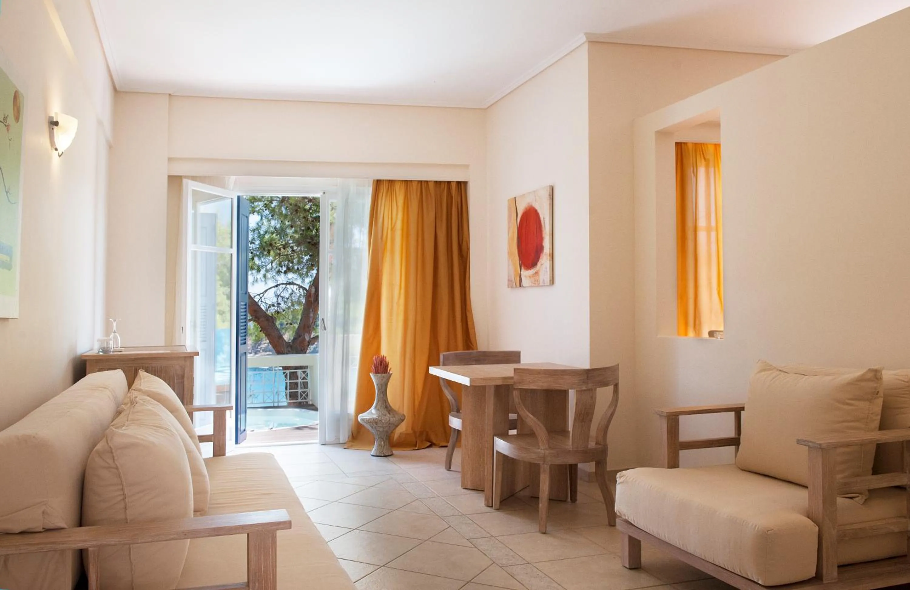 Living room in Alonissos Beach Bungalows And Suites Hotel