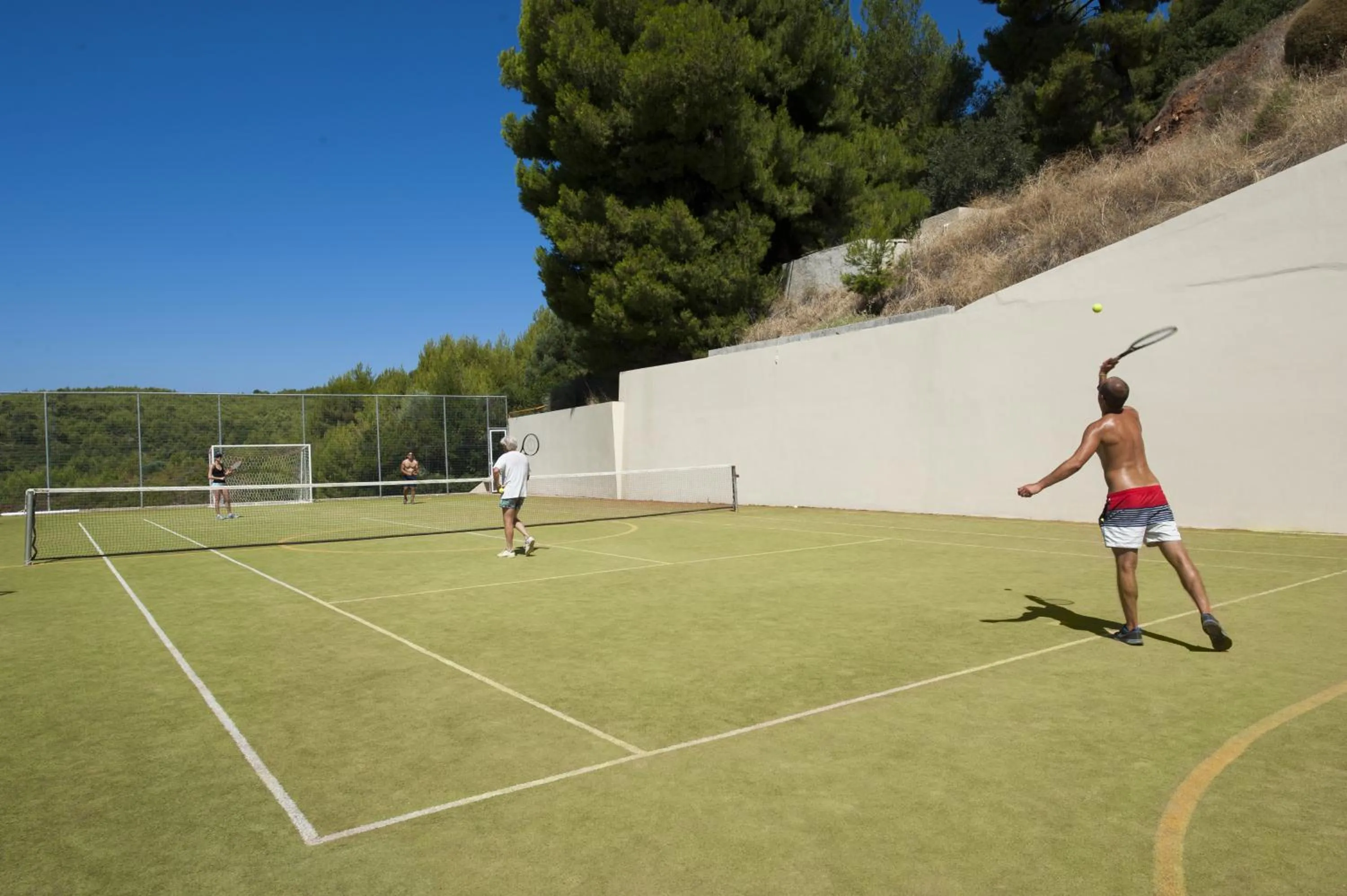 Day in Alonissos Beach Bungalows And Suites Hotel