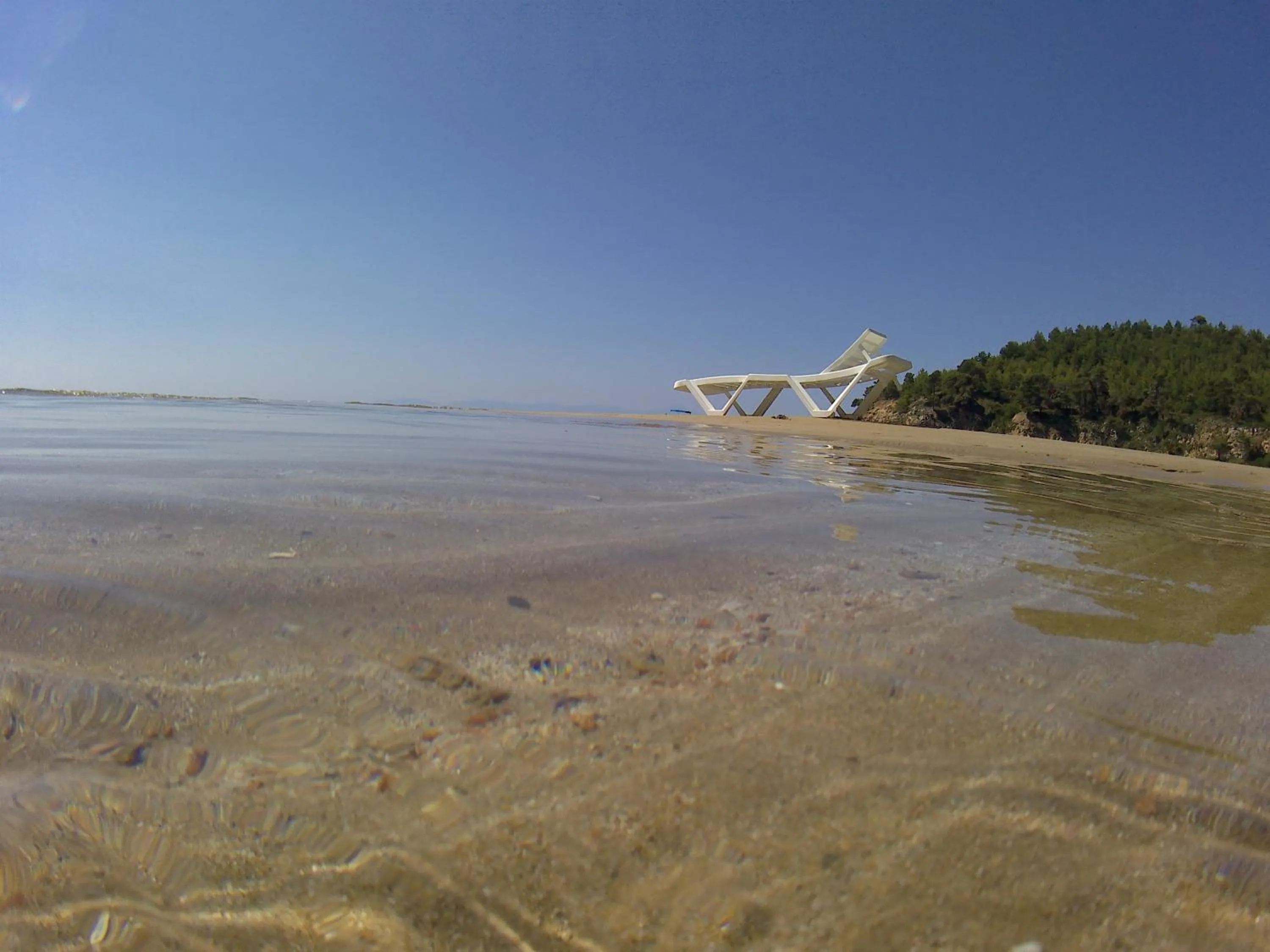 Day in Alonissos Beach Bungalows And Suites Hotel