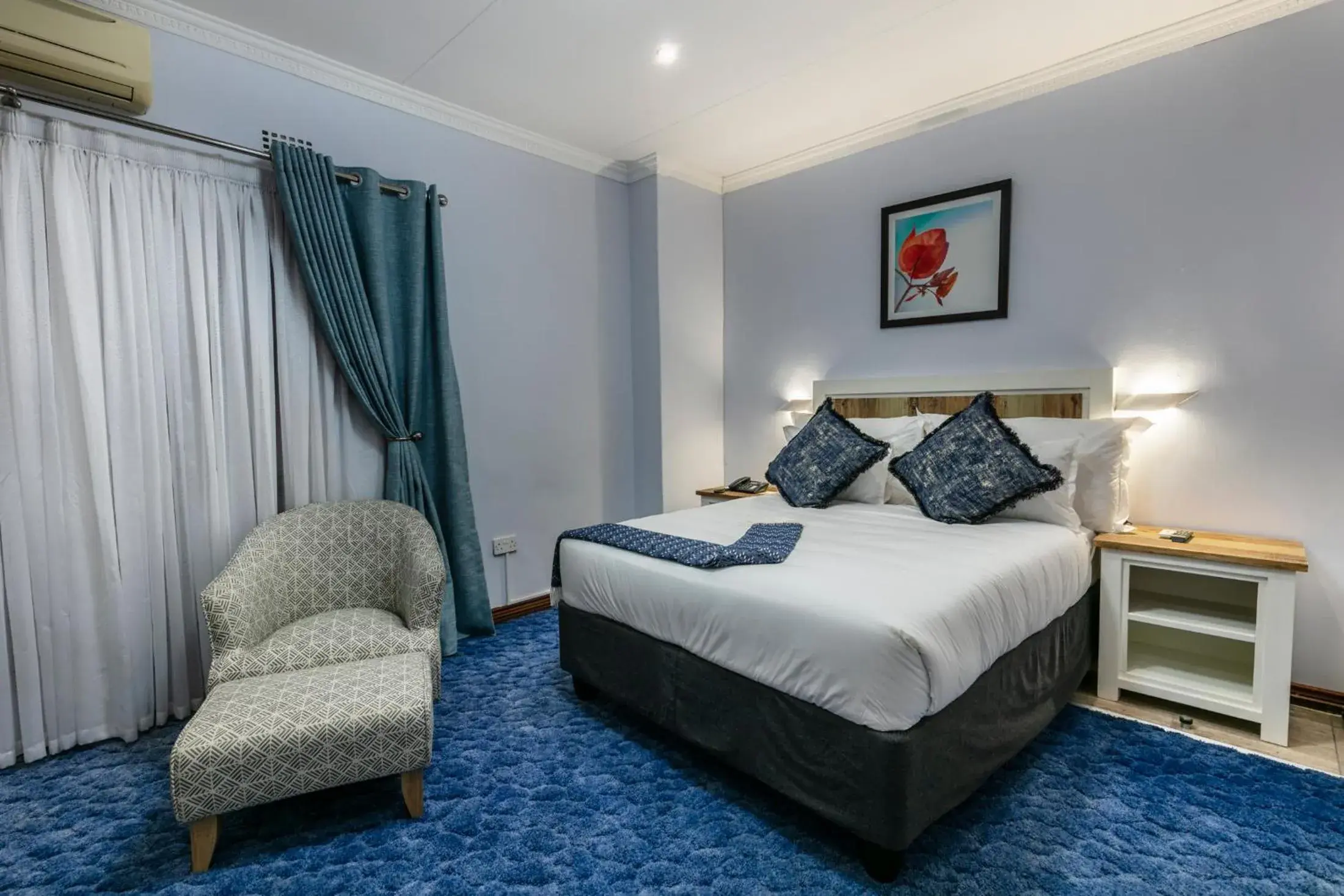 Standard Queen Room - single occupancy in Orchid Luxury Boutique Guesthouse Standard Queen Room - single occupancy in Orchid Luxury Boutique Guesthouse