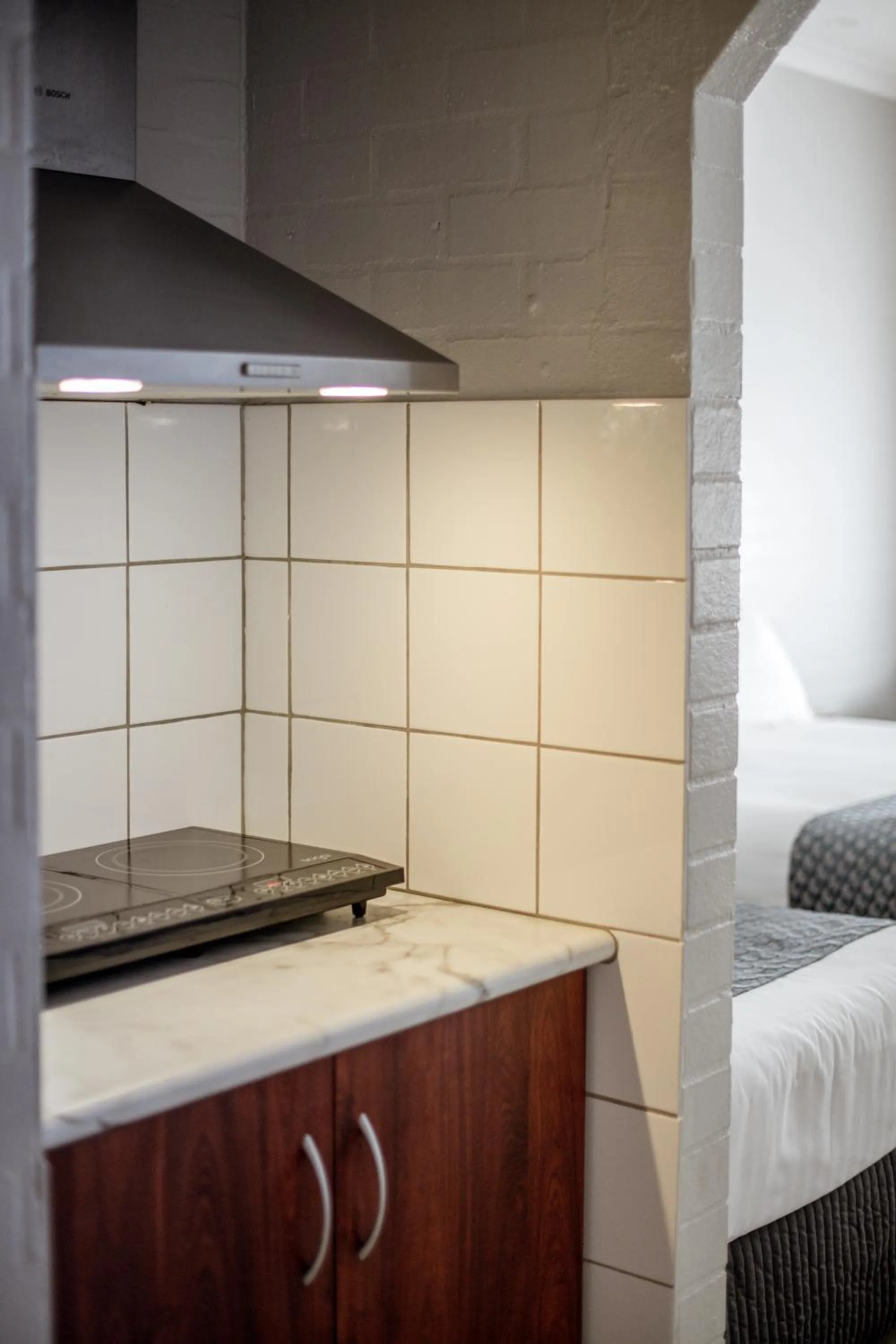 Bed in Bayview Motel