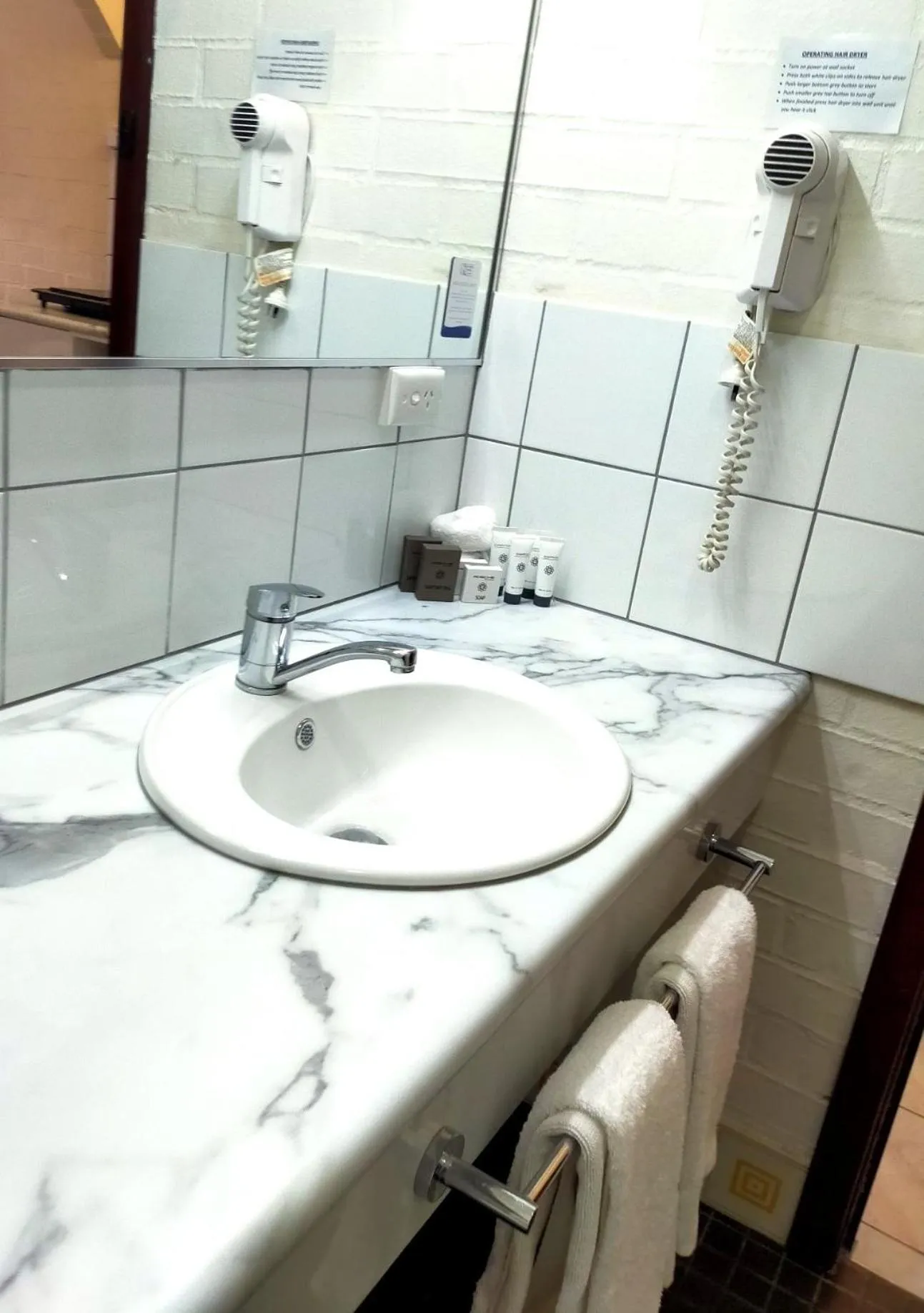 Bathroom in Bayview Motel