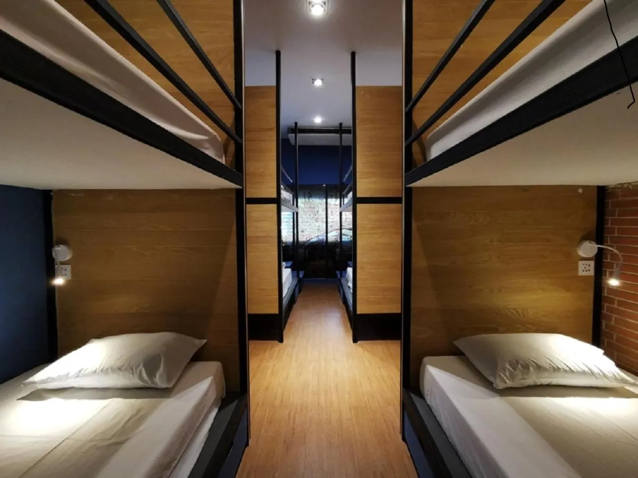 Bed in A Bangkok Journey