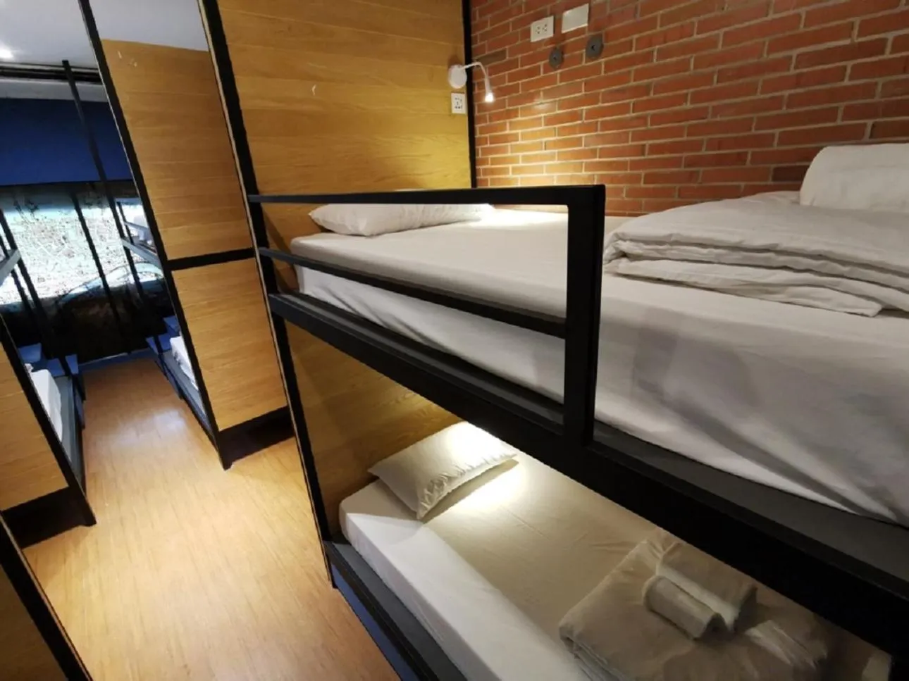 Bed in A Bangkok Journey