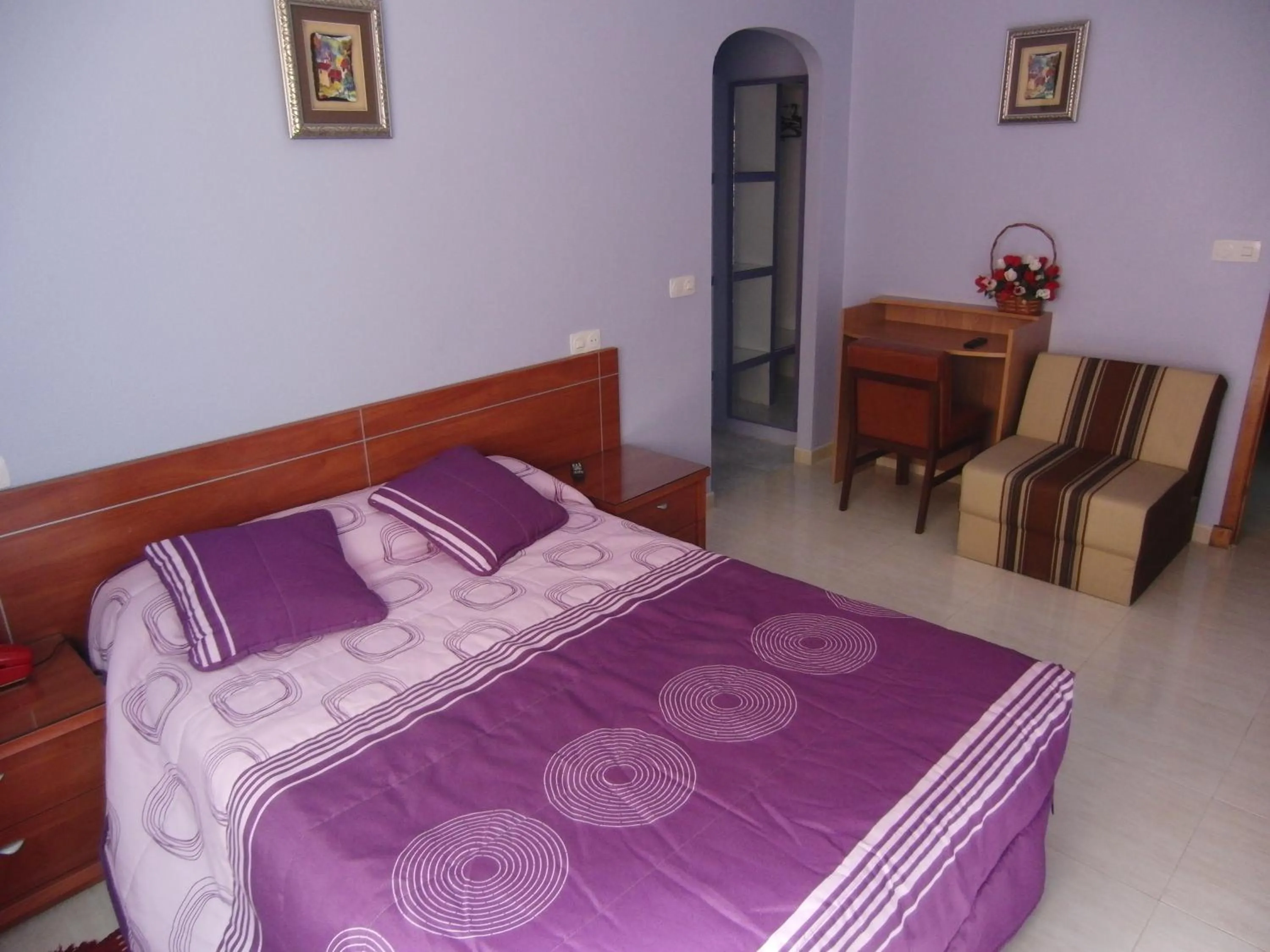 Photo of the whole room in Hotel Galicia