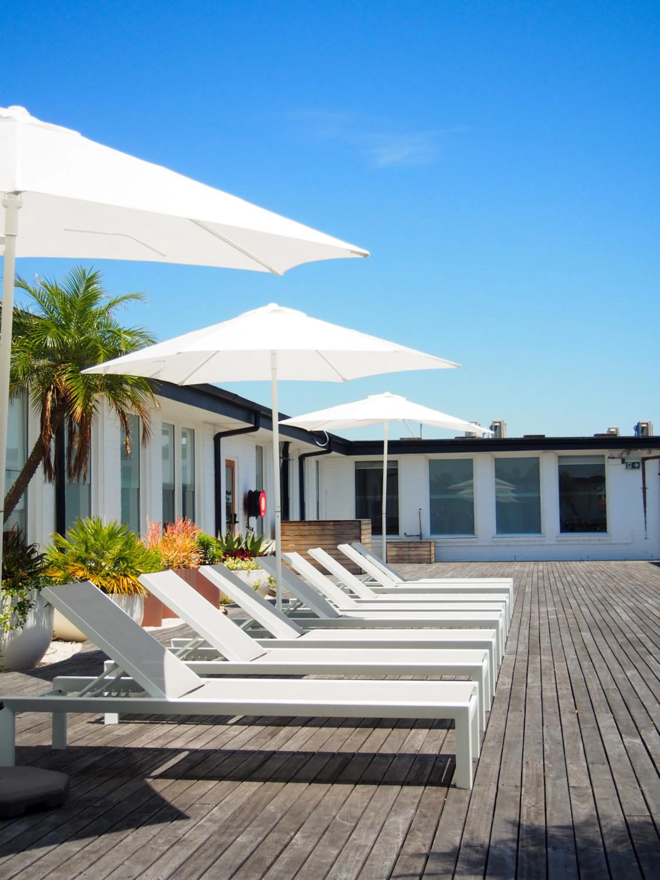 Patio in Barrys Beach Road Hotel
