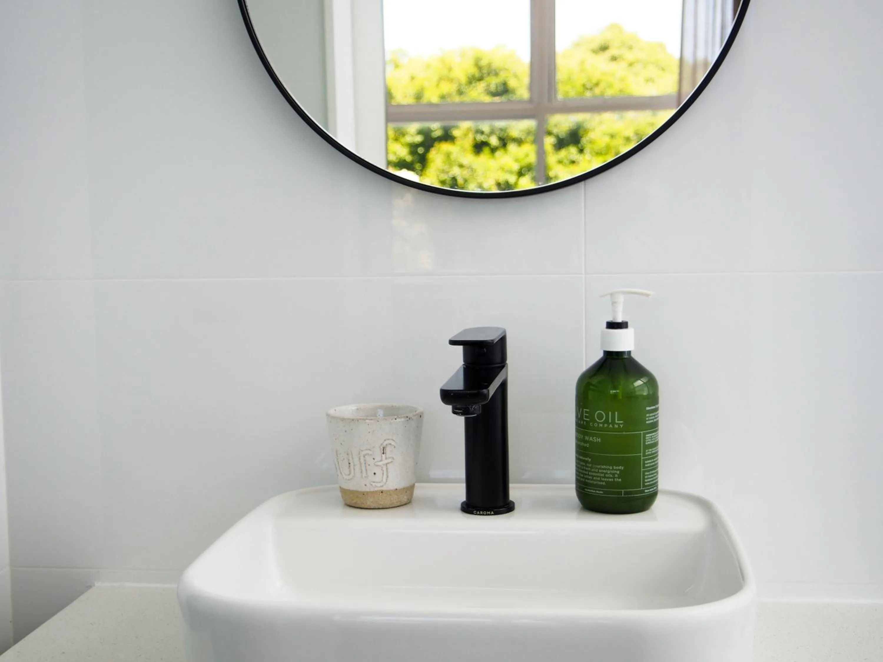 Bathroom in Barrys Beach Road Hotel