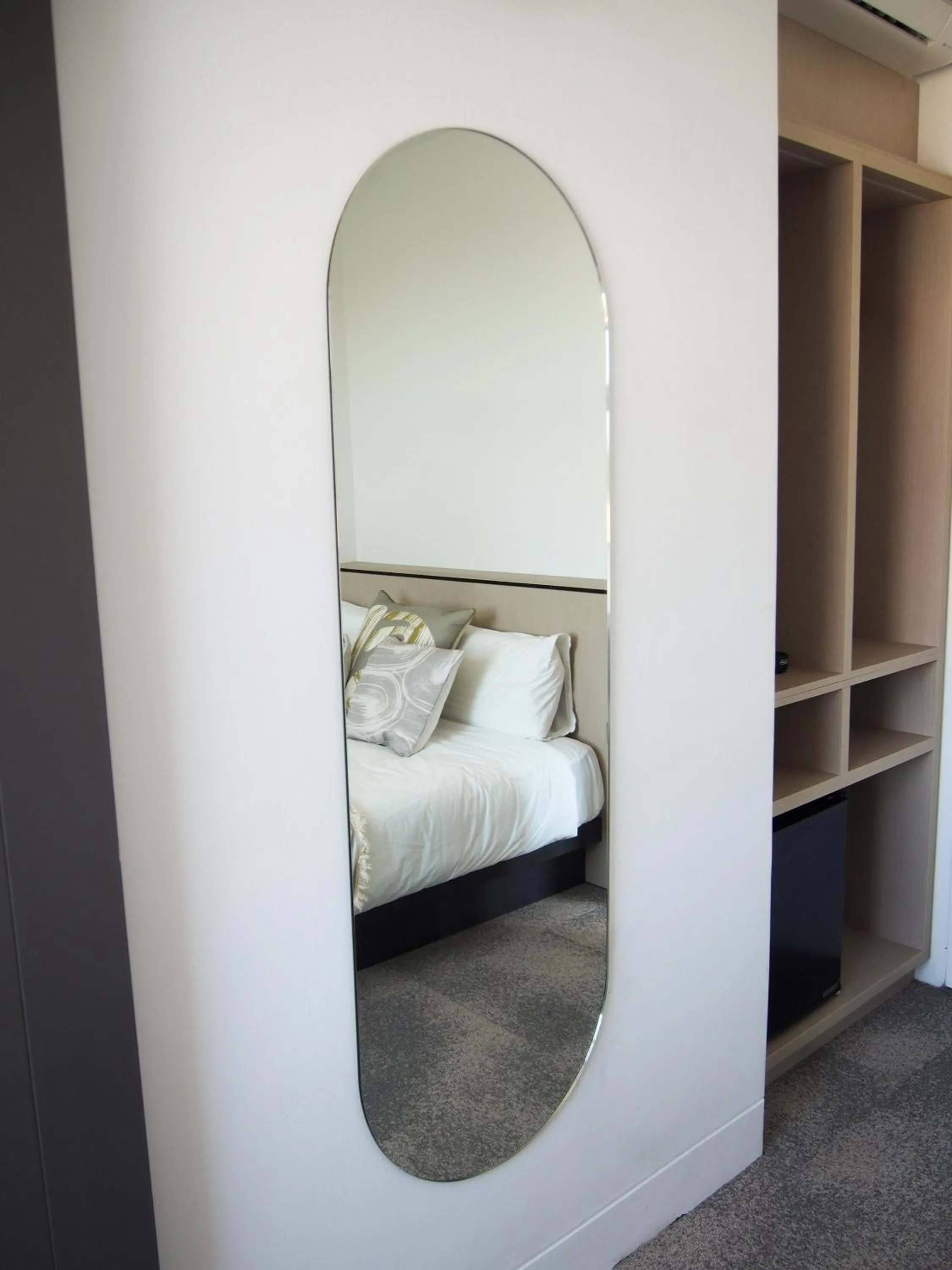 Bed in Barrys Beach Road Hotel