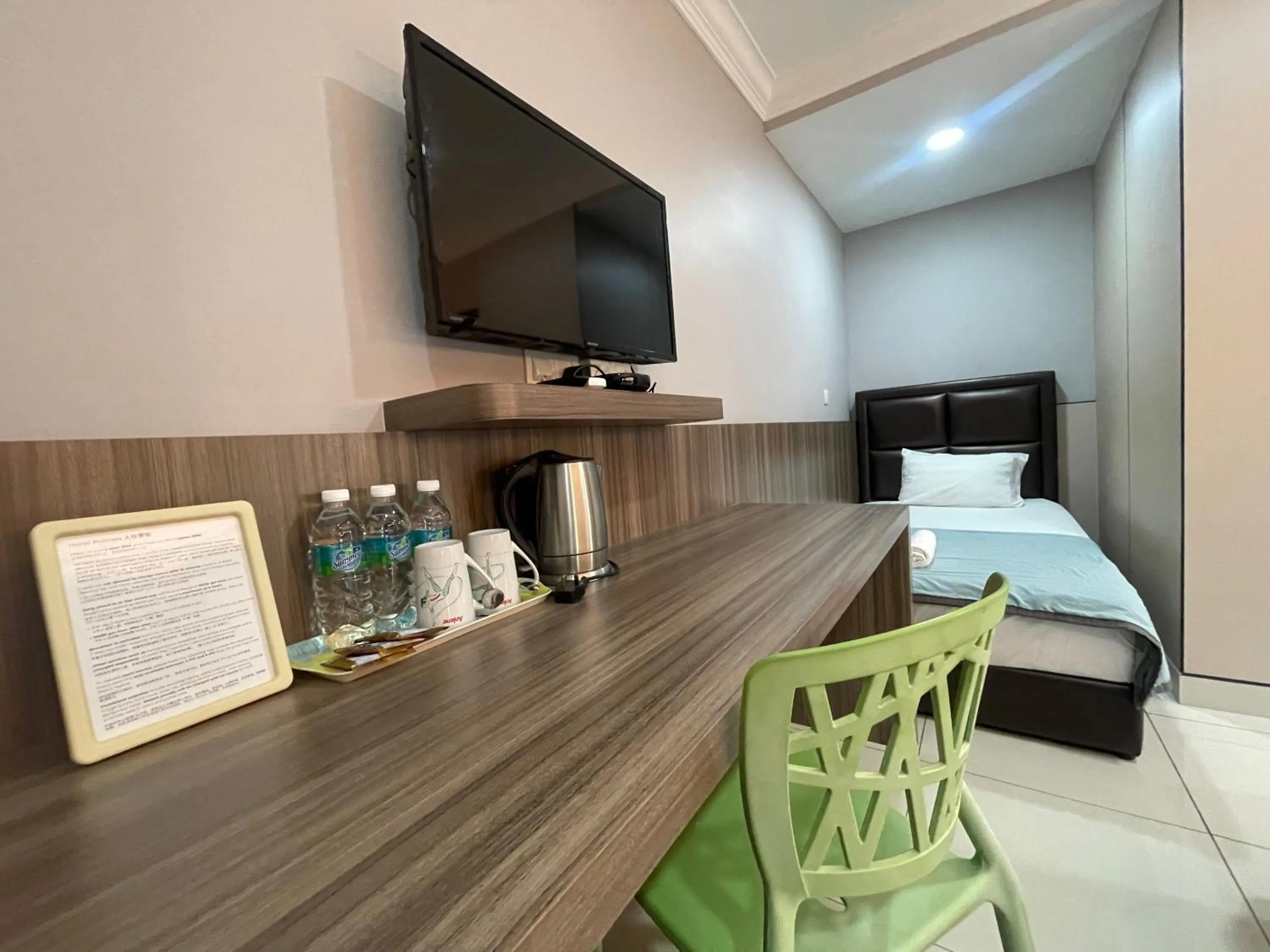 Bed in Hilltop Hotel Tanjung Malim