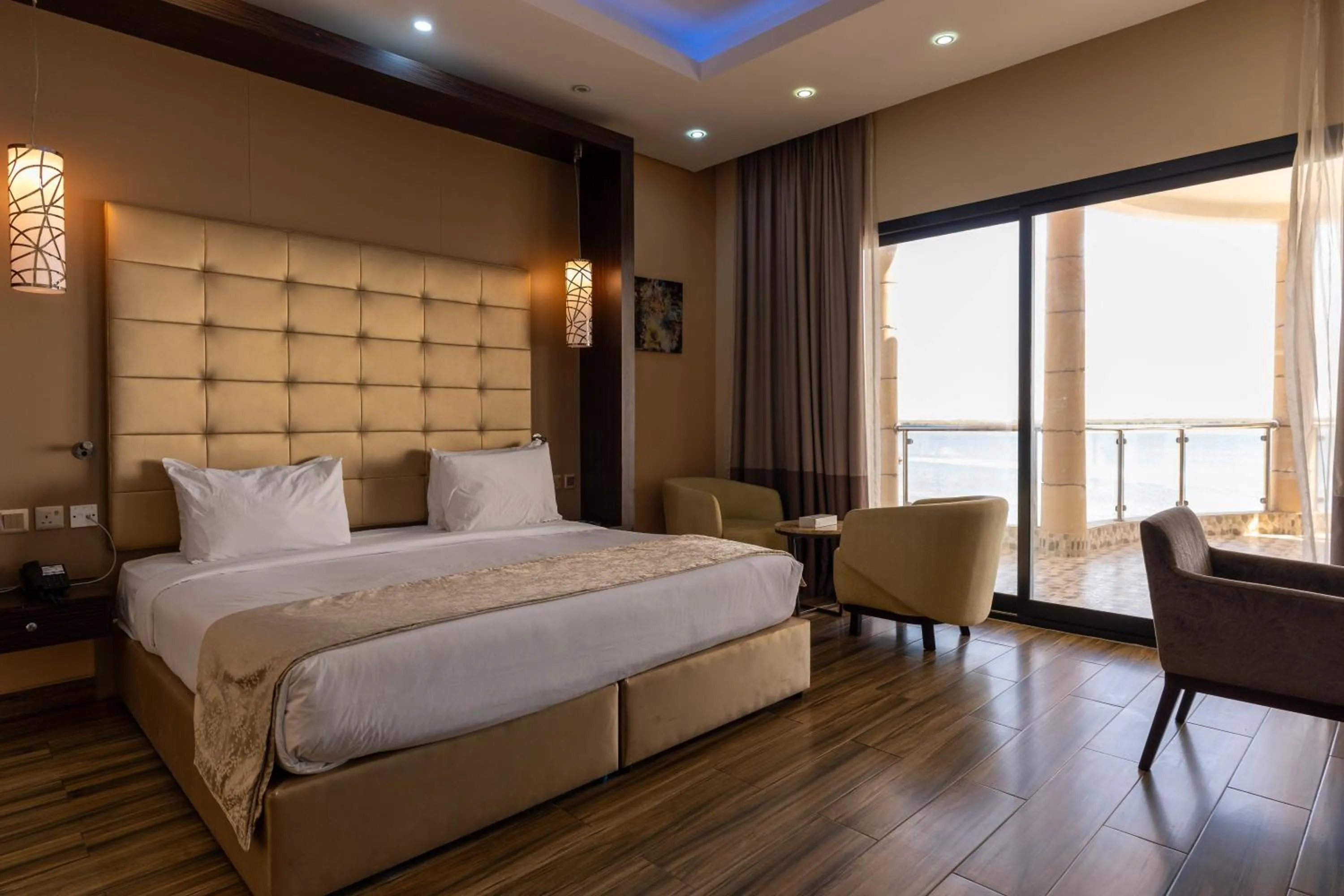 Bedroom, Bed in Palma Beach Resort & Spa