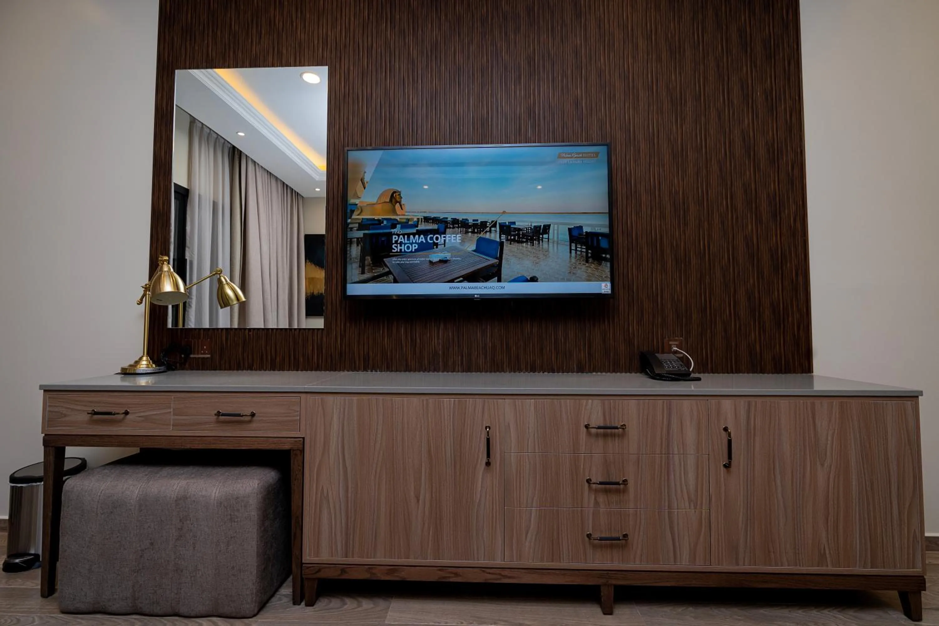 TV and multimedia in Palma Beach Resort & Spa