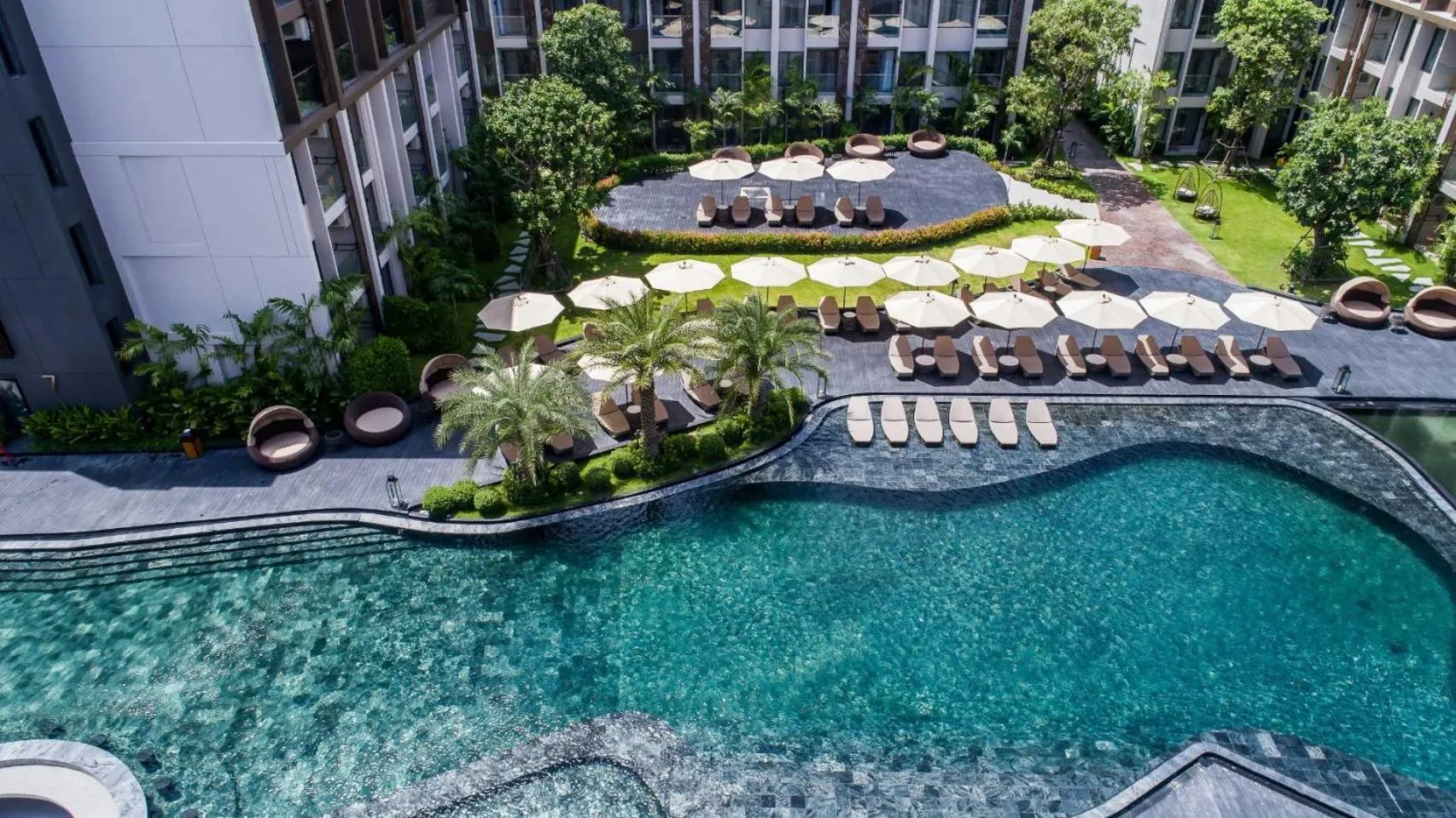 Pool view in Divalux Resort & Spa Bangkok, Suvarnabhumi Airport-Free Shuttle