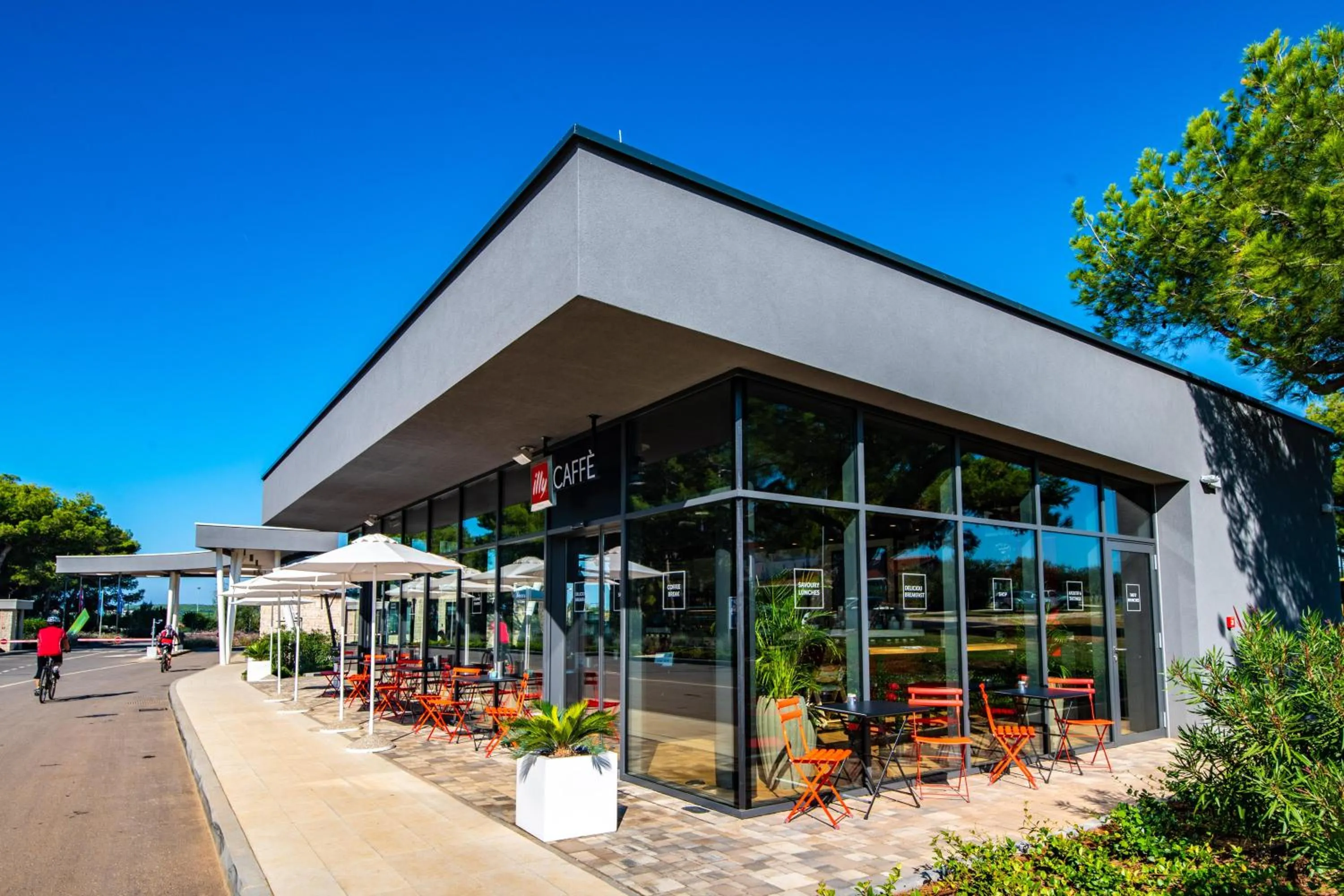 Lounge or bar in Arena Grand Kazela Camping Homes