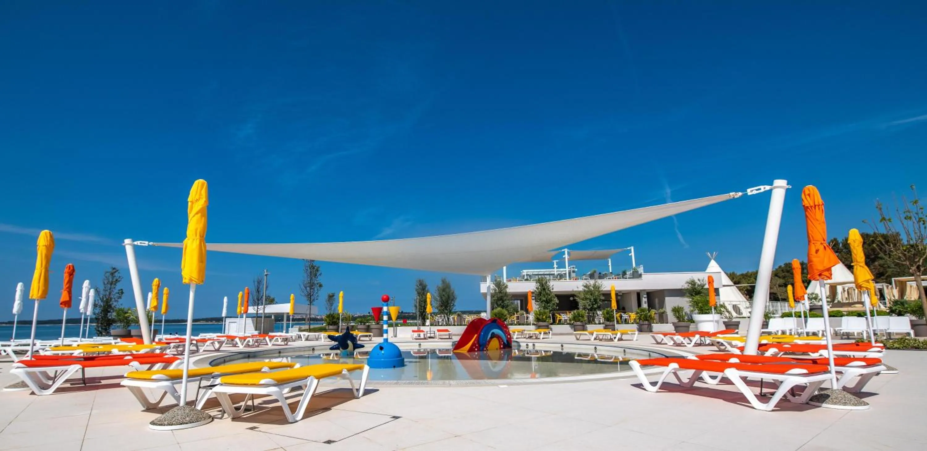 Swimming pool in Arena Grand Kazela Camping Homes