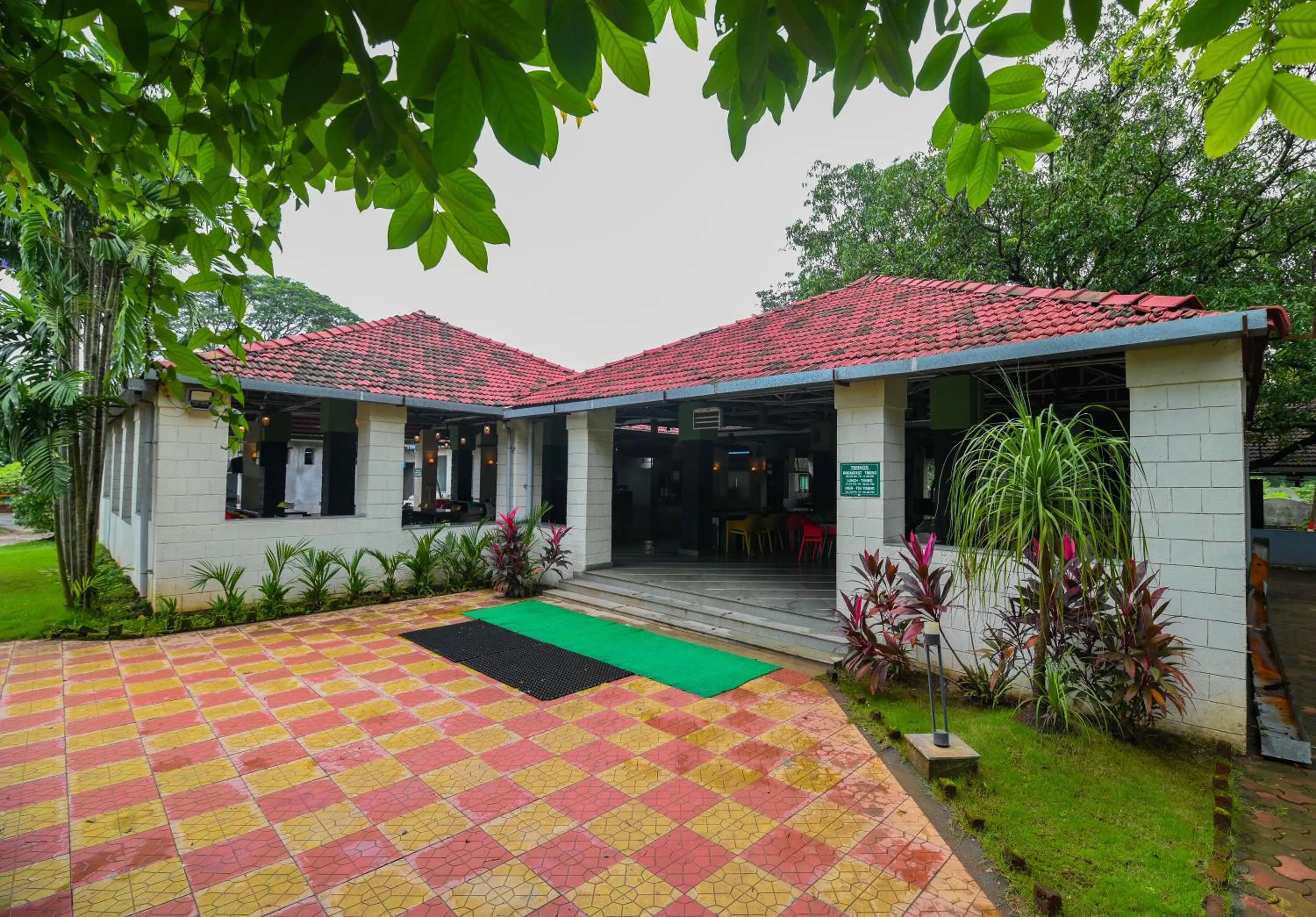 Property building in Visava Amusement Park & Resort Navi Mumbai