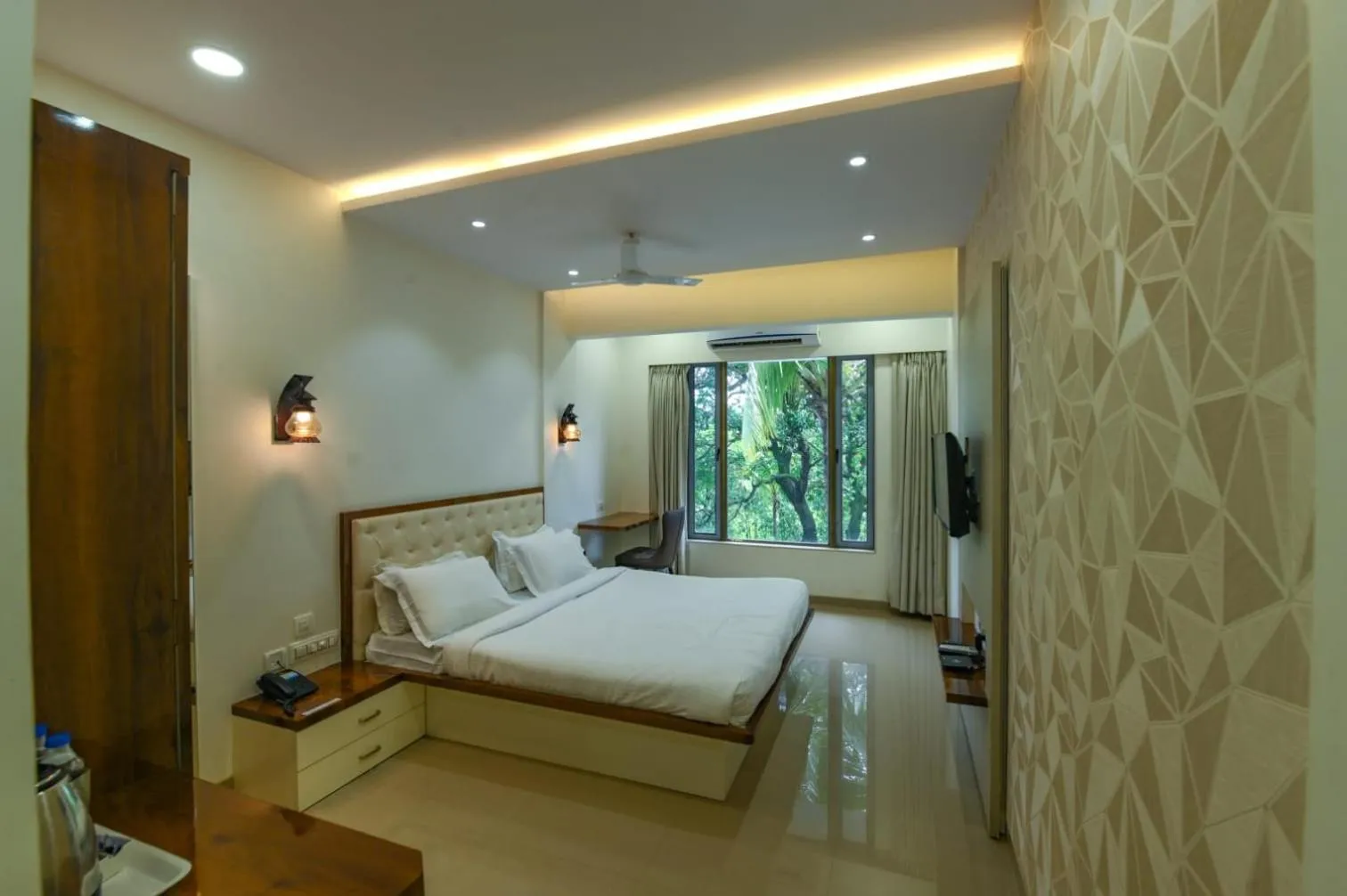 Photo of the whole room, Bed in Visava Amusement Park & Resort Navi Mumbai