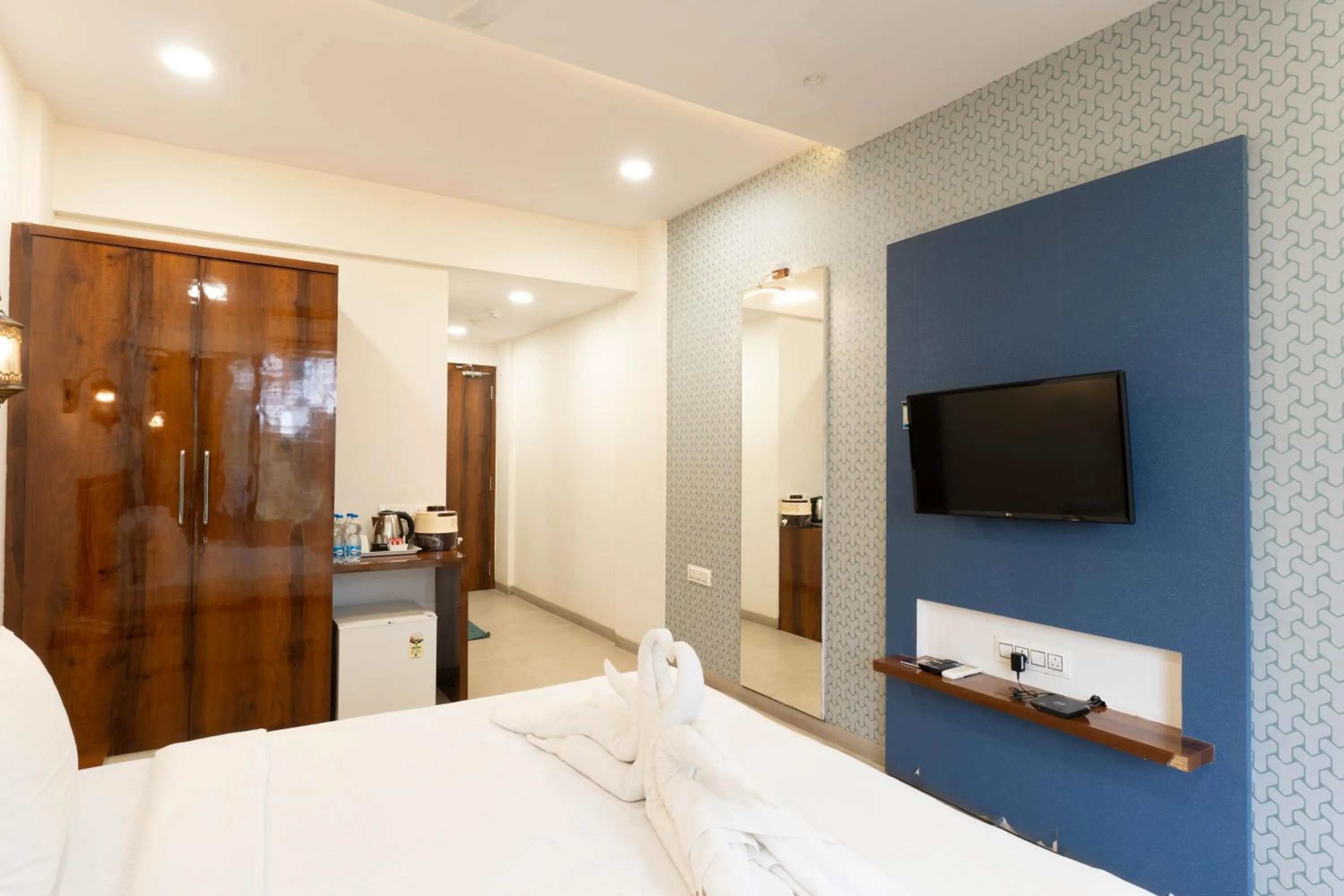 Bedroom, Bed in Visava Amusement Park & Resort Navi Mumbai