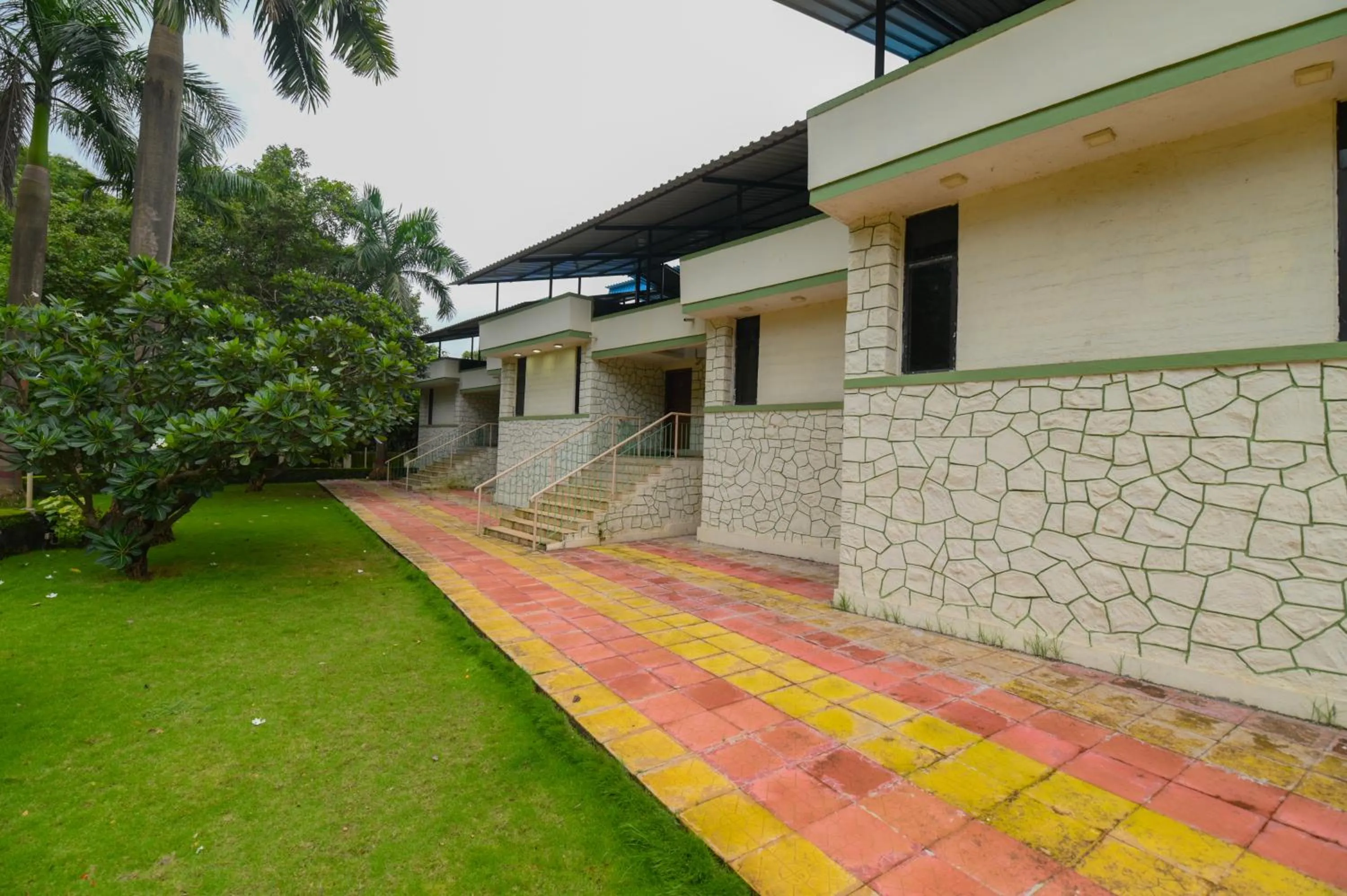 Property building in Visava Amusement Park & Resort Navi Mumbai