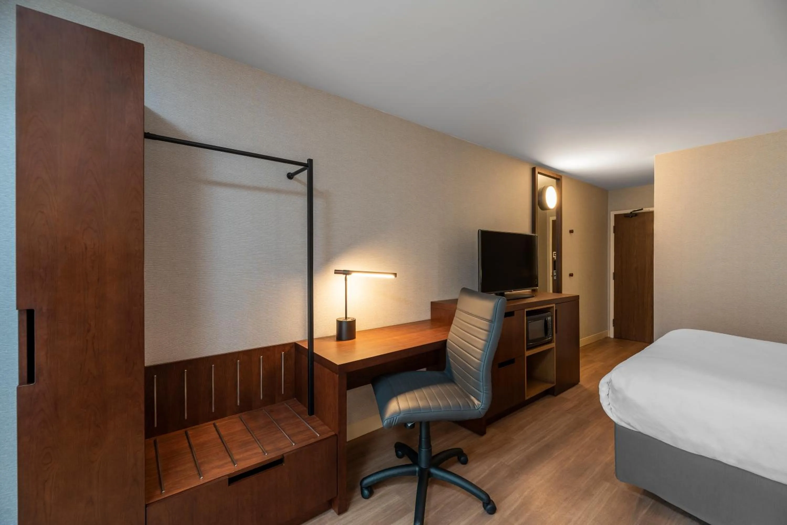 Bed in Comfort Inn East