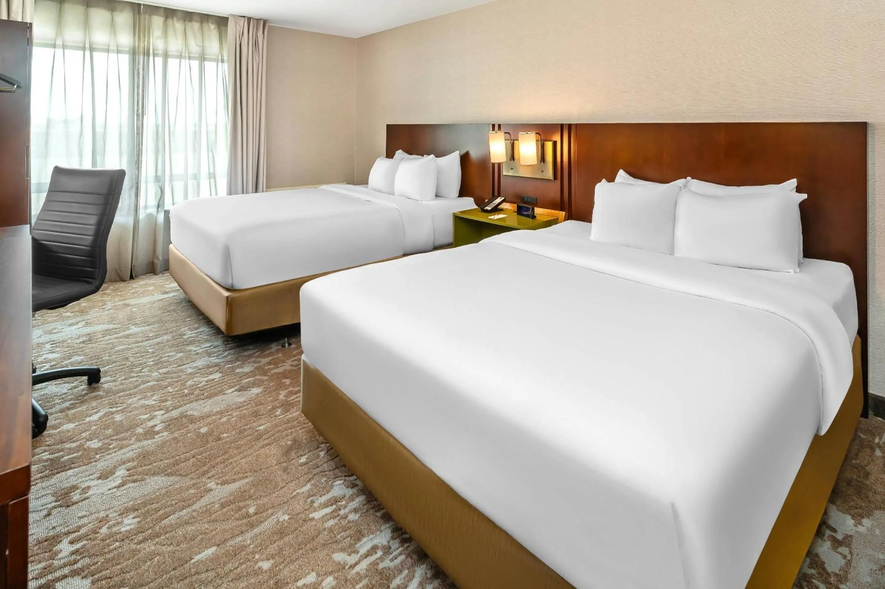 Bedroom, Bed in Comfort Inn East