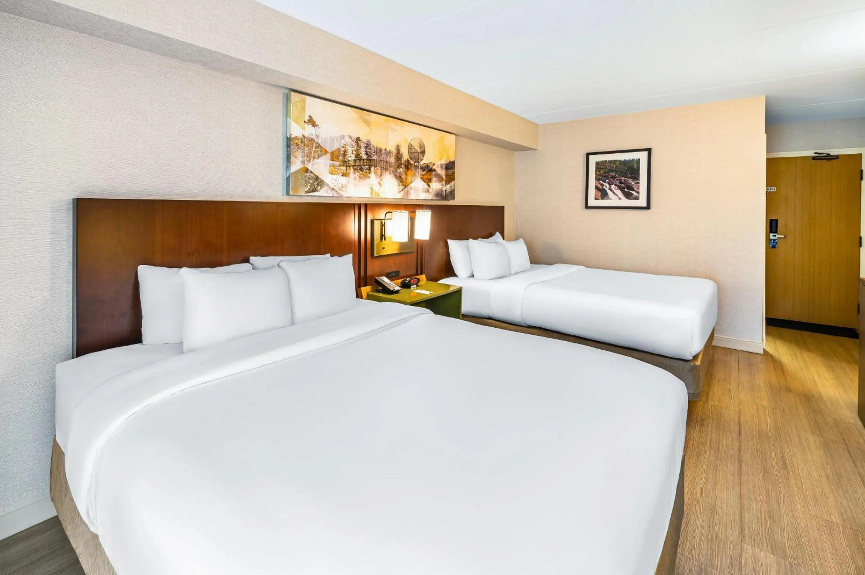 Bedroom, Bed in Comfort Inn East