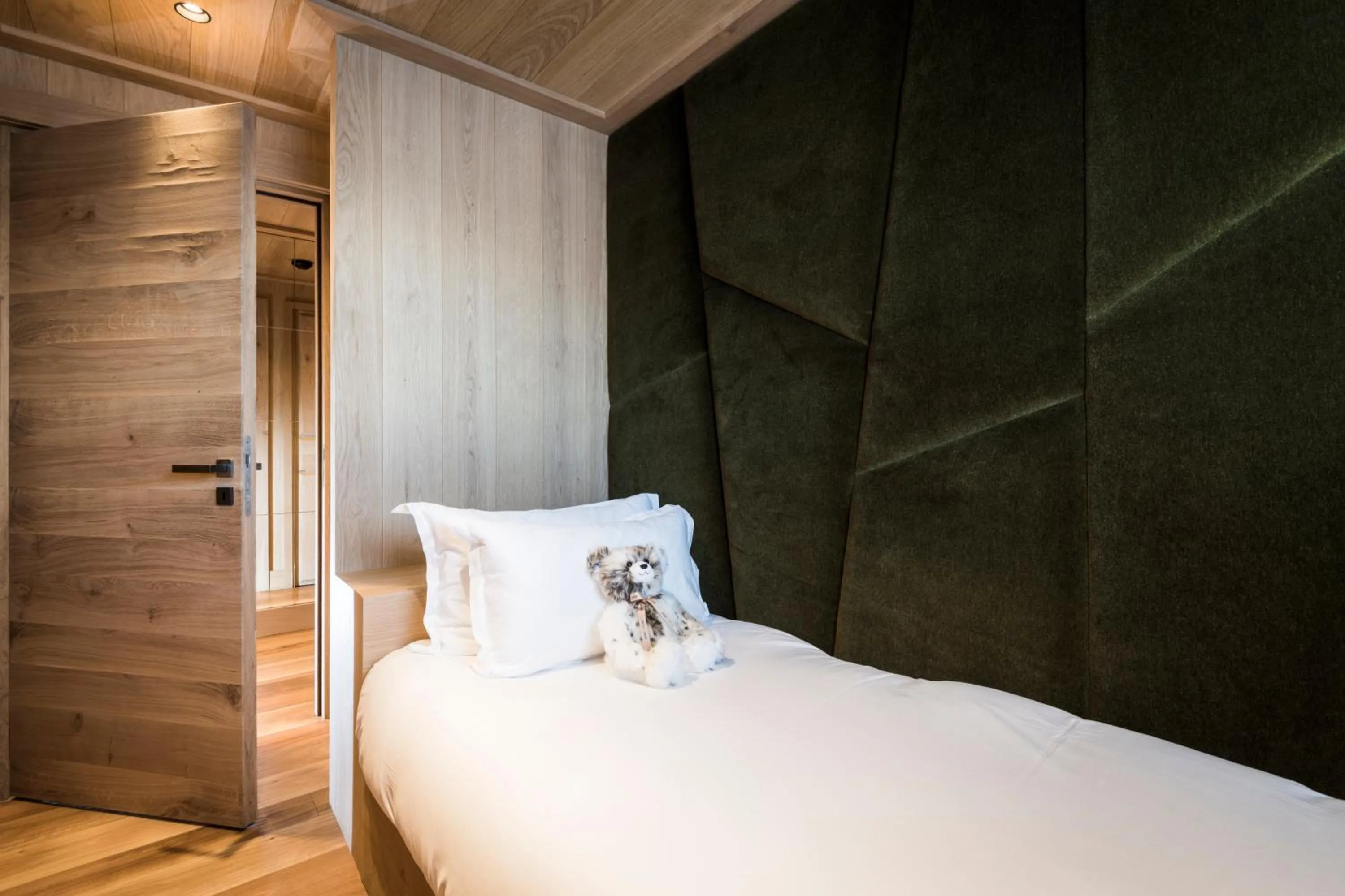 Bed in Armancette - The Leading Hotels of the World