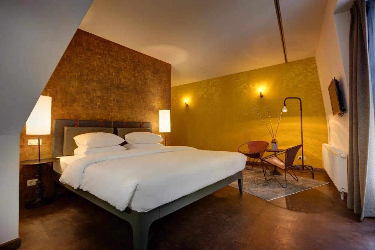 Bed in Hotel V Nesplein