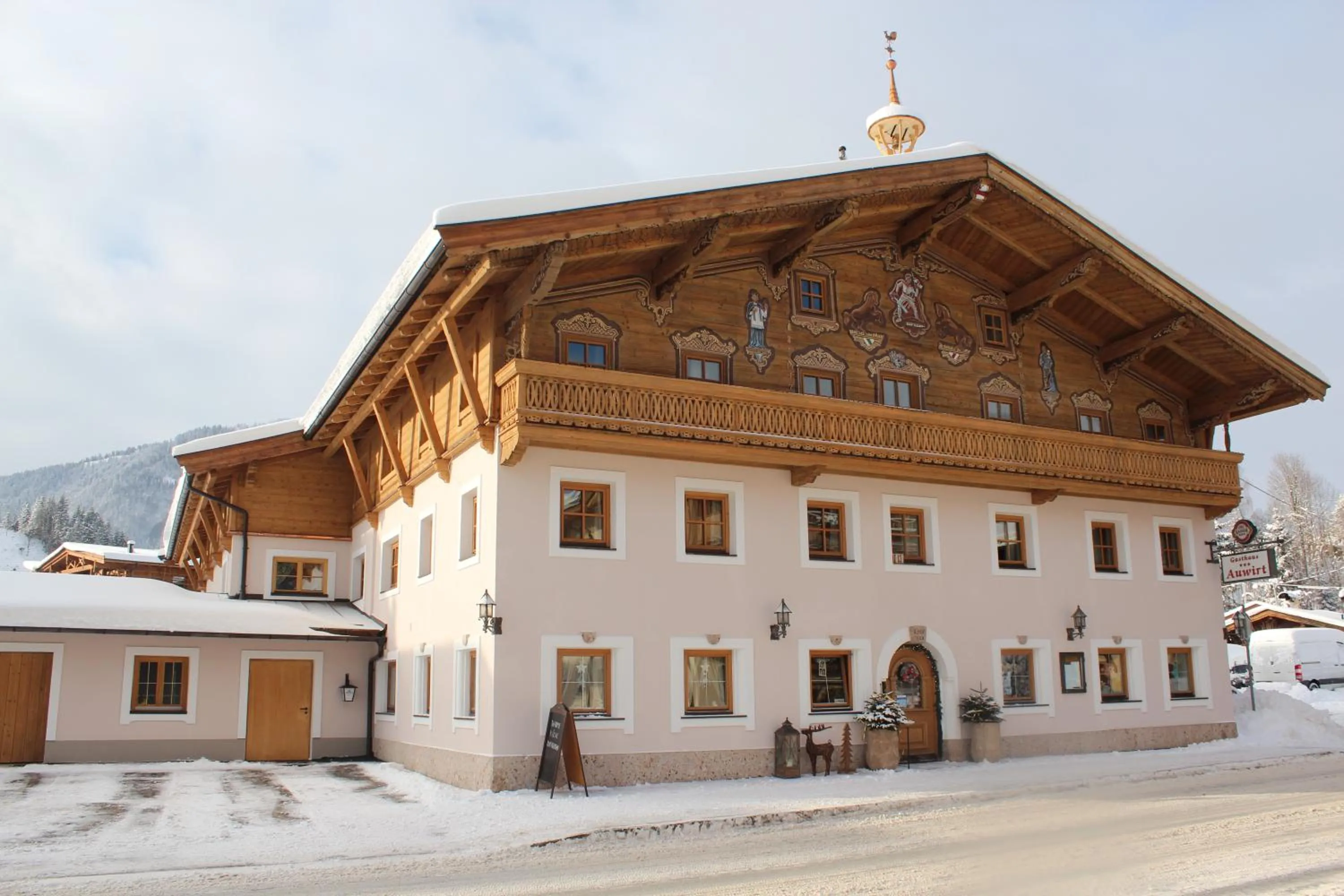 Property building in Gasthaus Auwirt