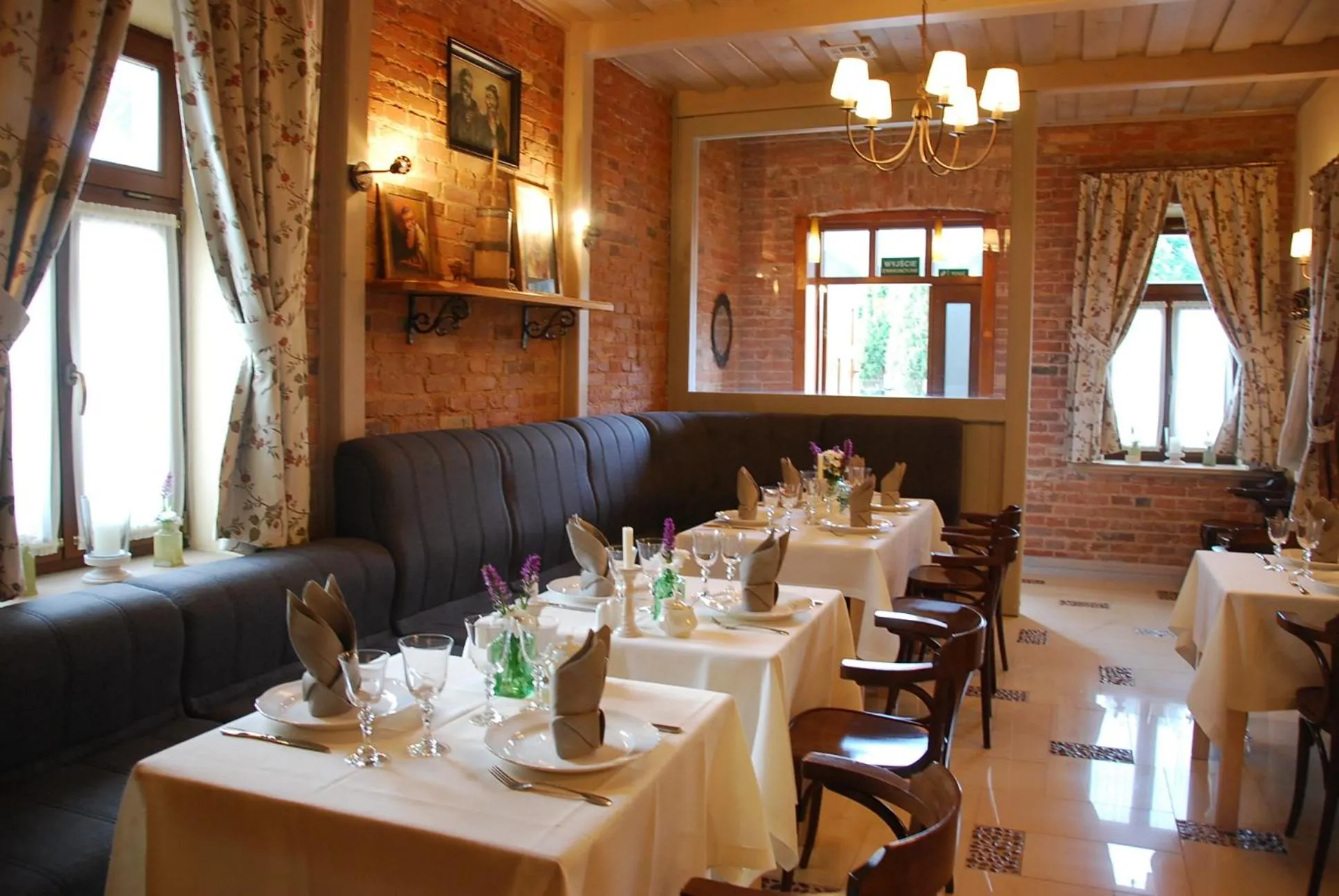 Restaurant/places to eat in Stoczek 1929