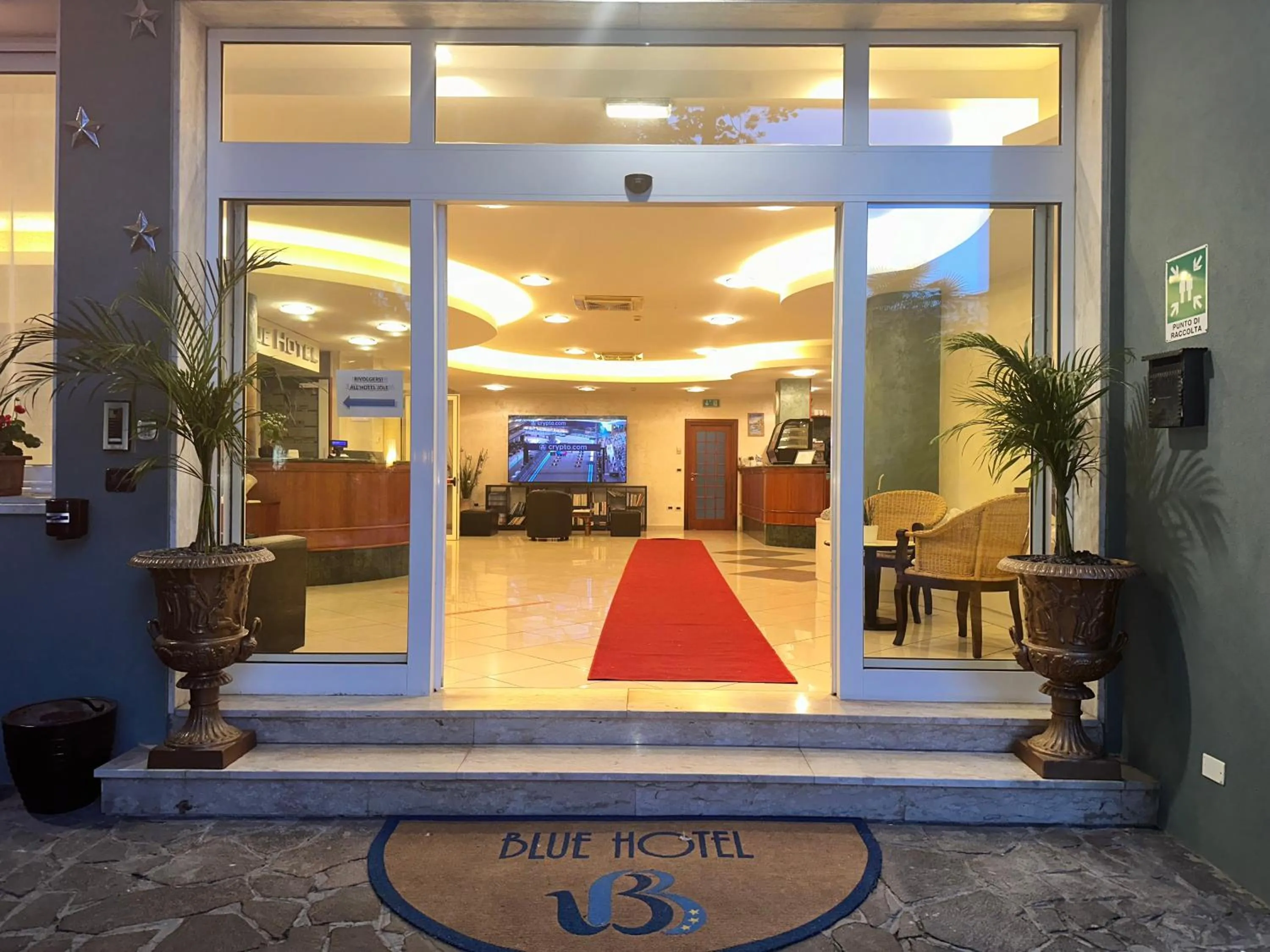 Lobby or reception in Blue Hotel