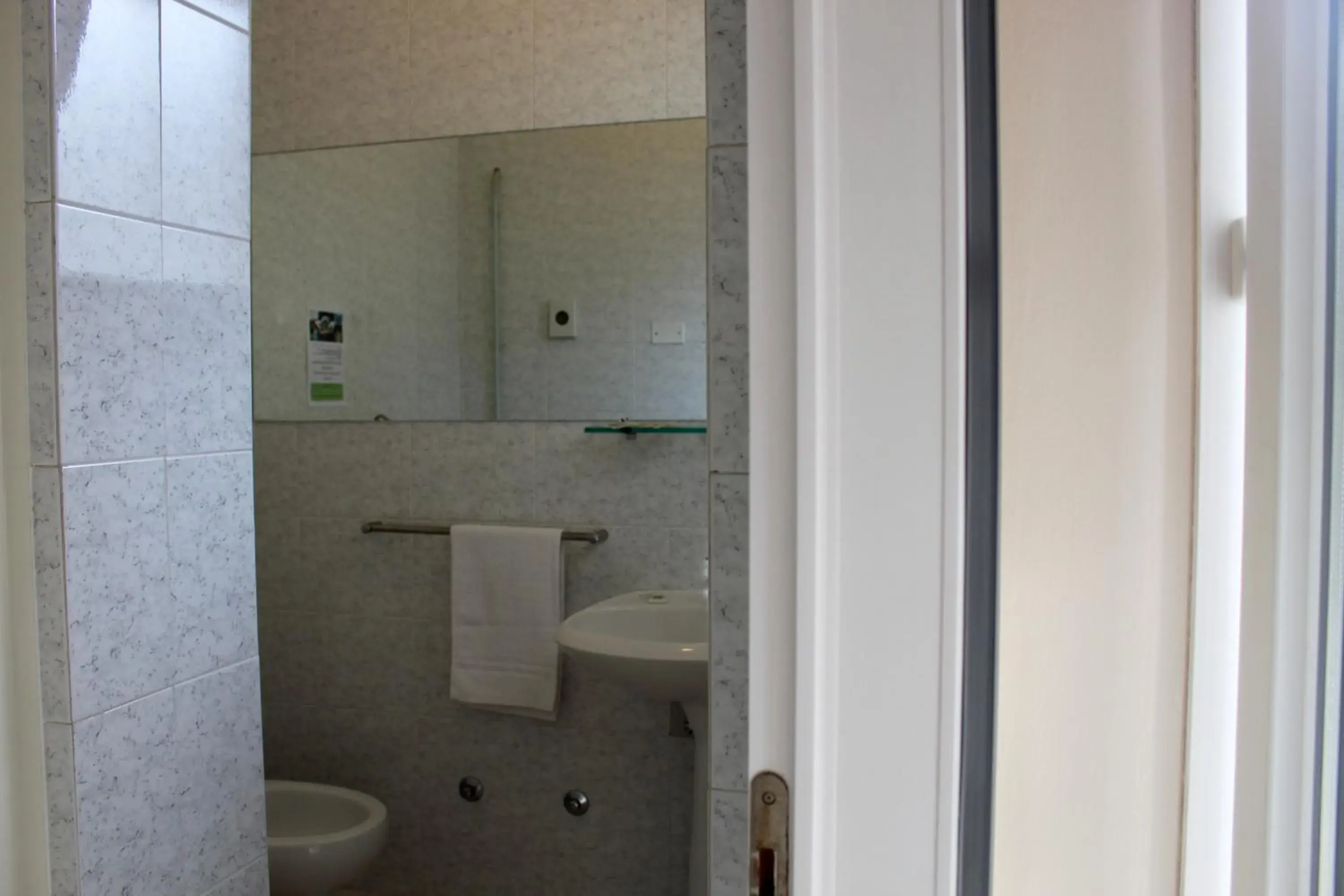 Economy Double or Twin Room in Blue Hotel Economy Double or Twin Room in Blue Hotel