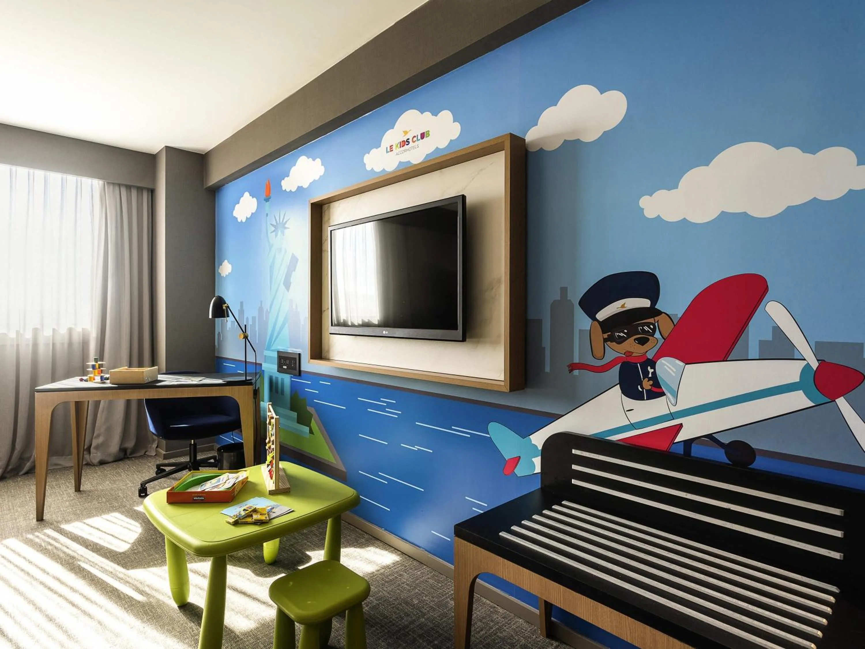 Bedroom in Pullman Sao Paulo Guarulhos Airport