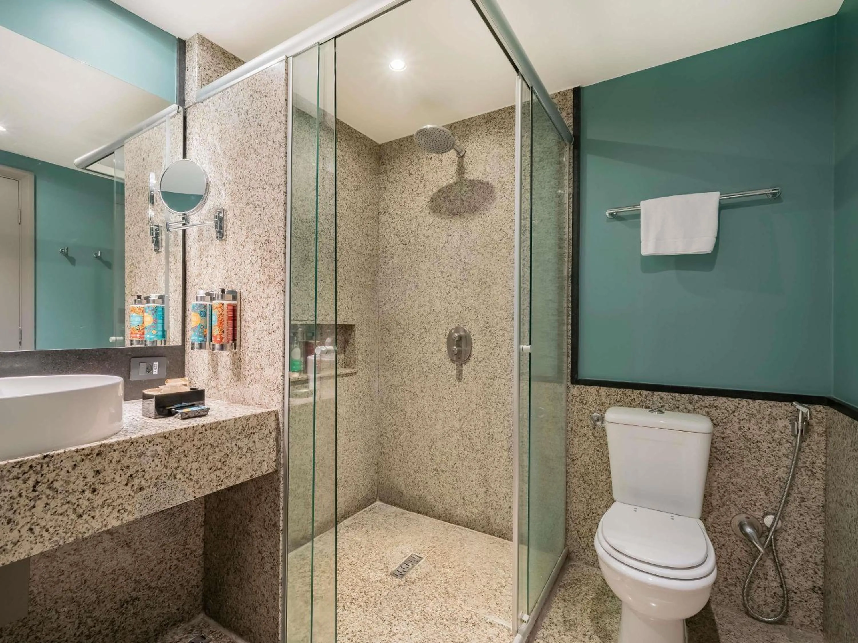 Bedroom in Pullman Sao Paulo Guarulhos Airport