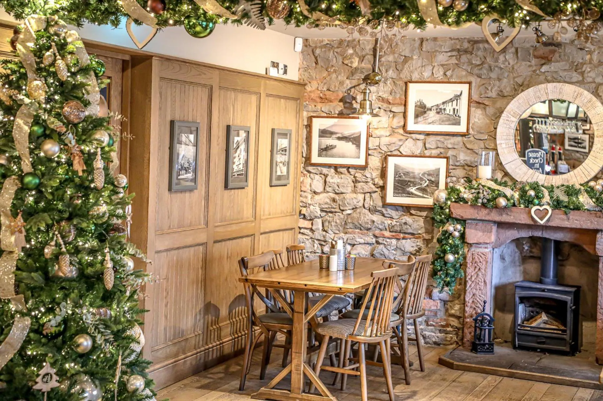 Dining area in The Pooley Bridge Inn