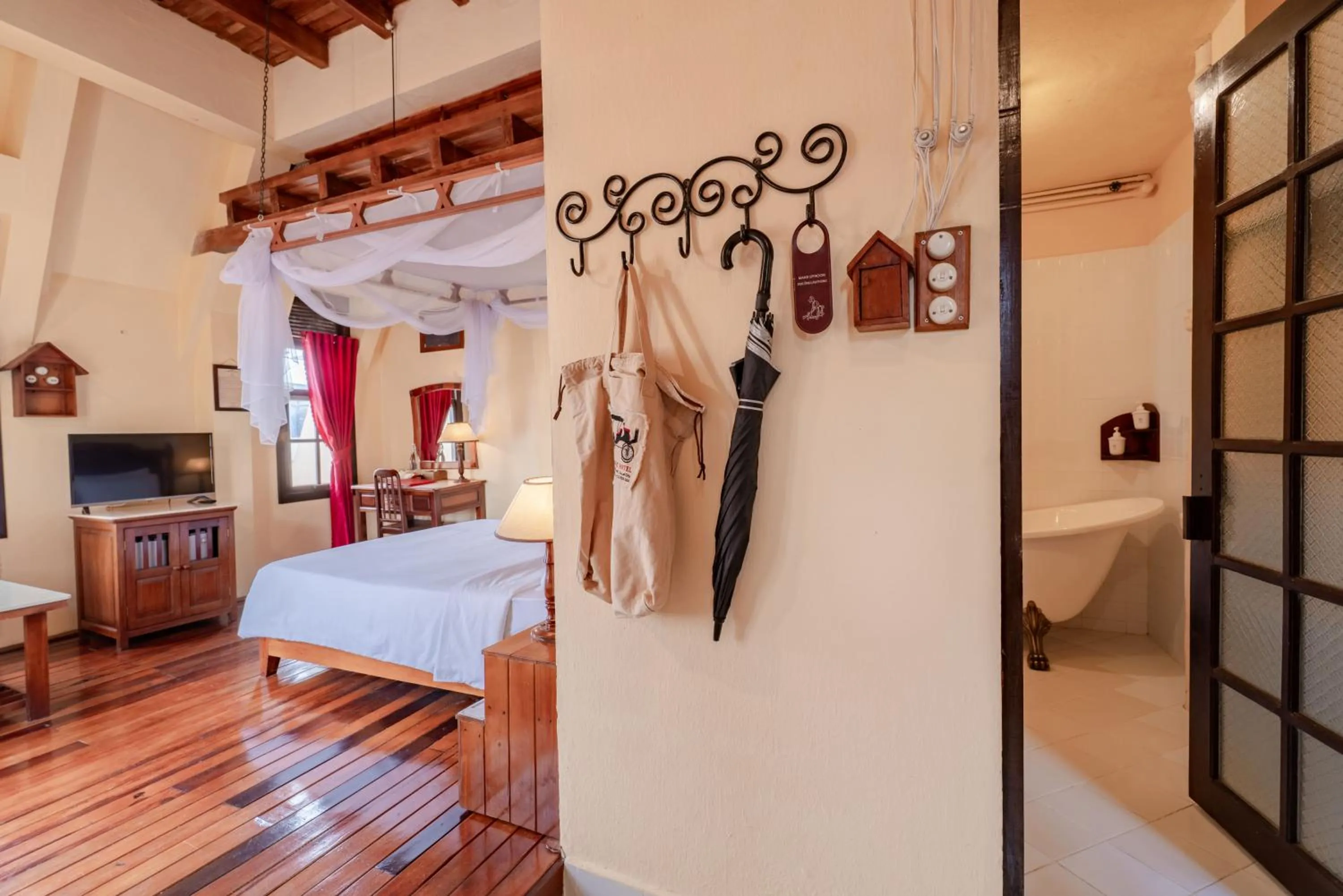 Bed in Saphir Dalat Hotel