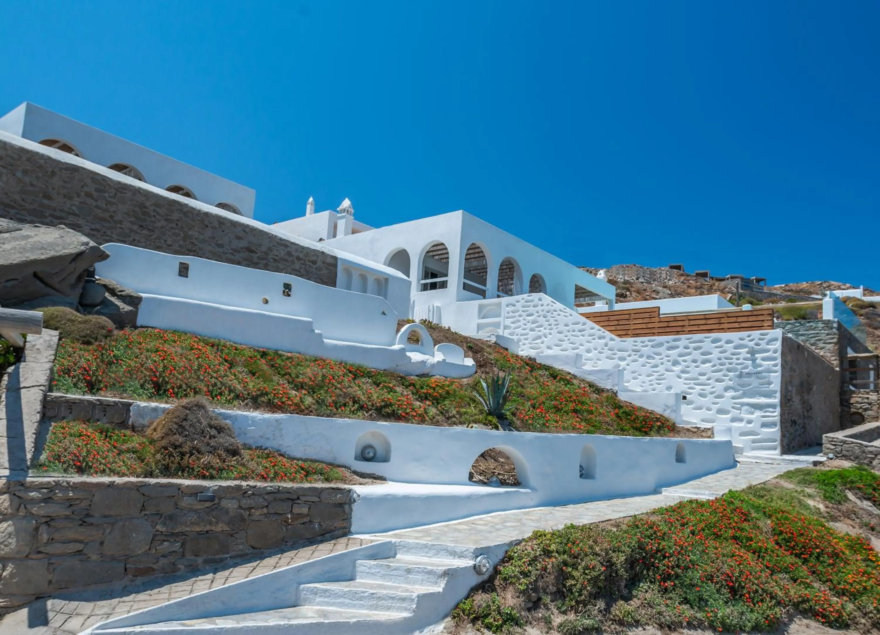 Property building in Dreambox Mini Villas