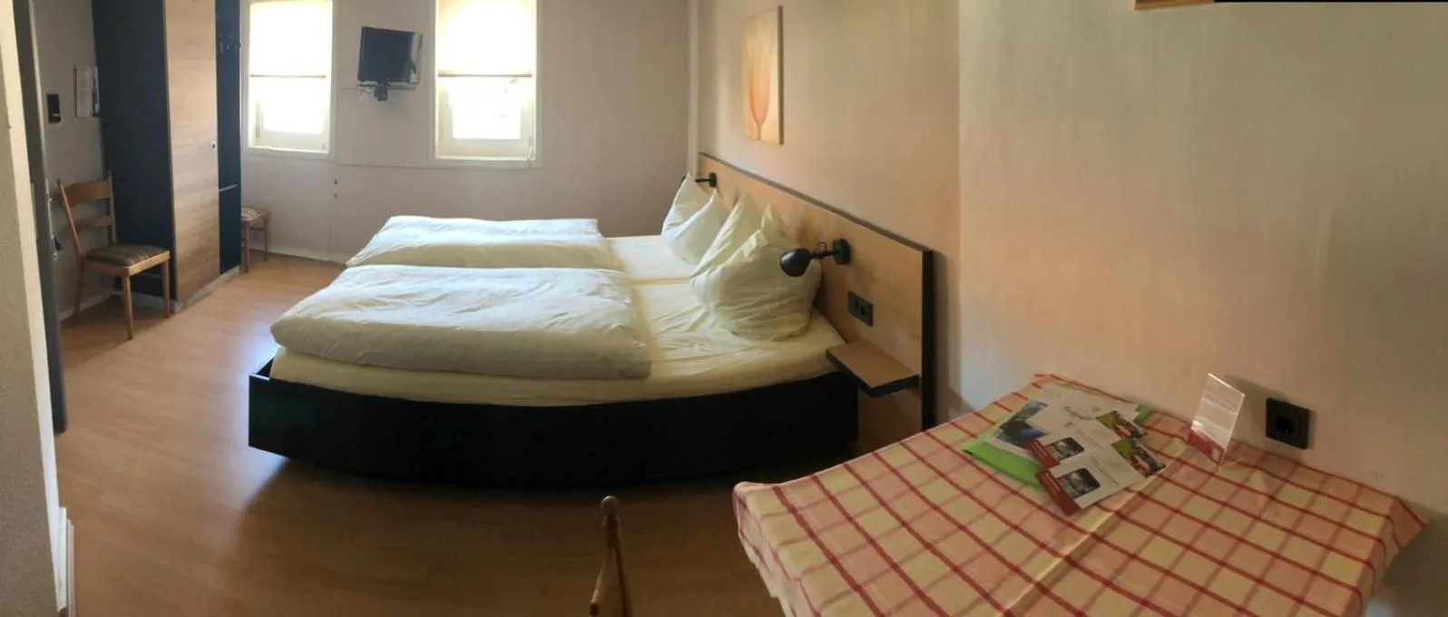 Bed in Landgasthof-Porta