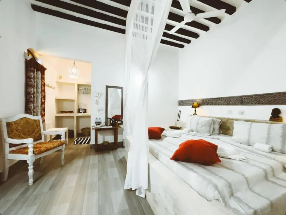 Bed in Peter Pan Beach Lodge