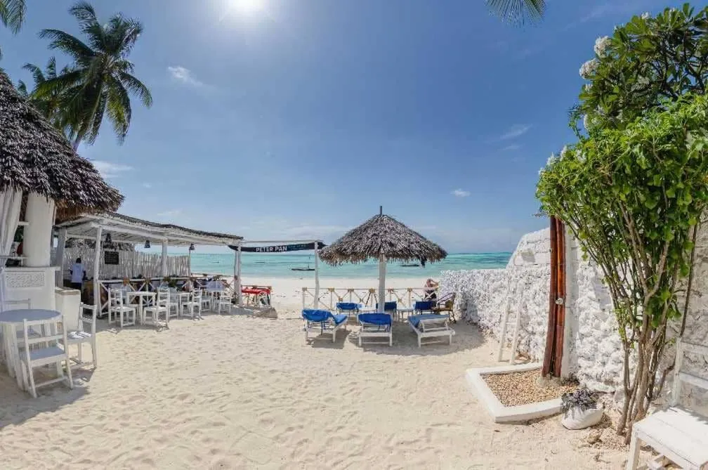 Day in Peter Pan Beach Lodge