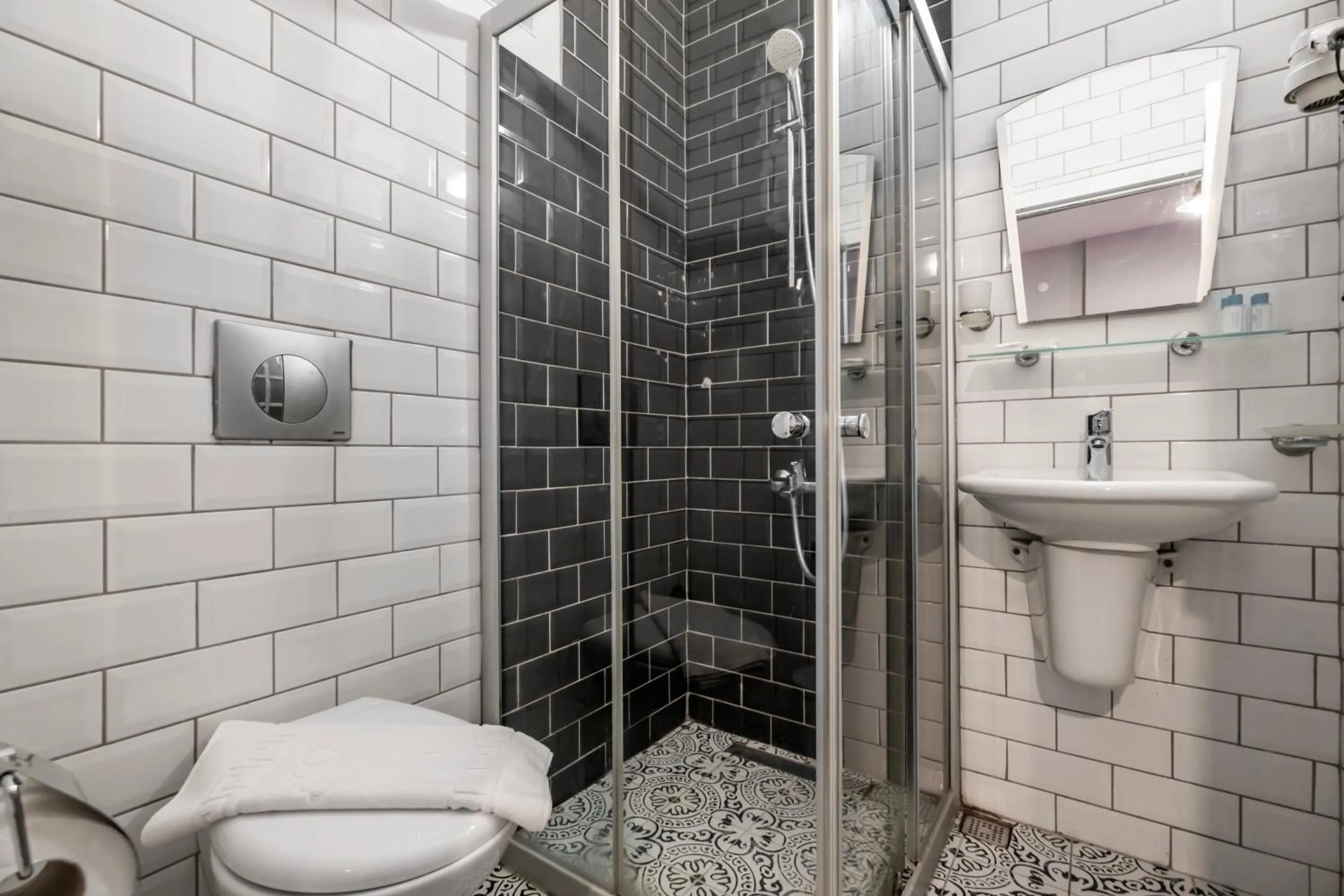 Bathroom in Hotel Centro Bodrum