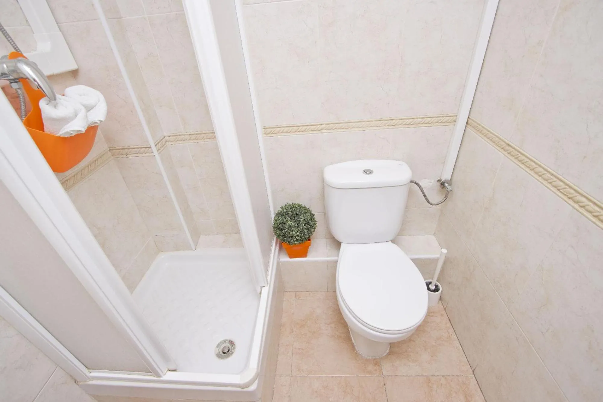 Barcelona City Seven Hostal