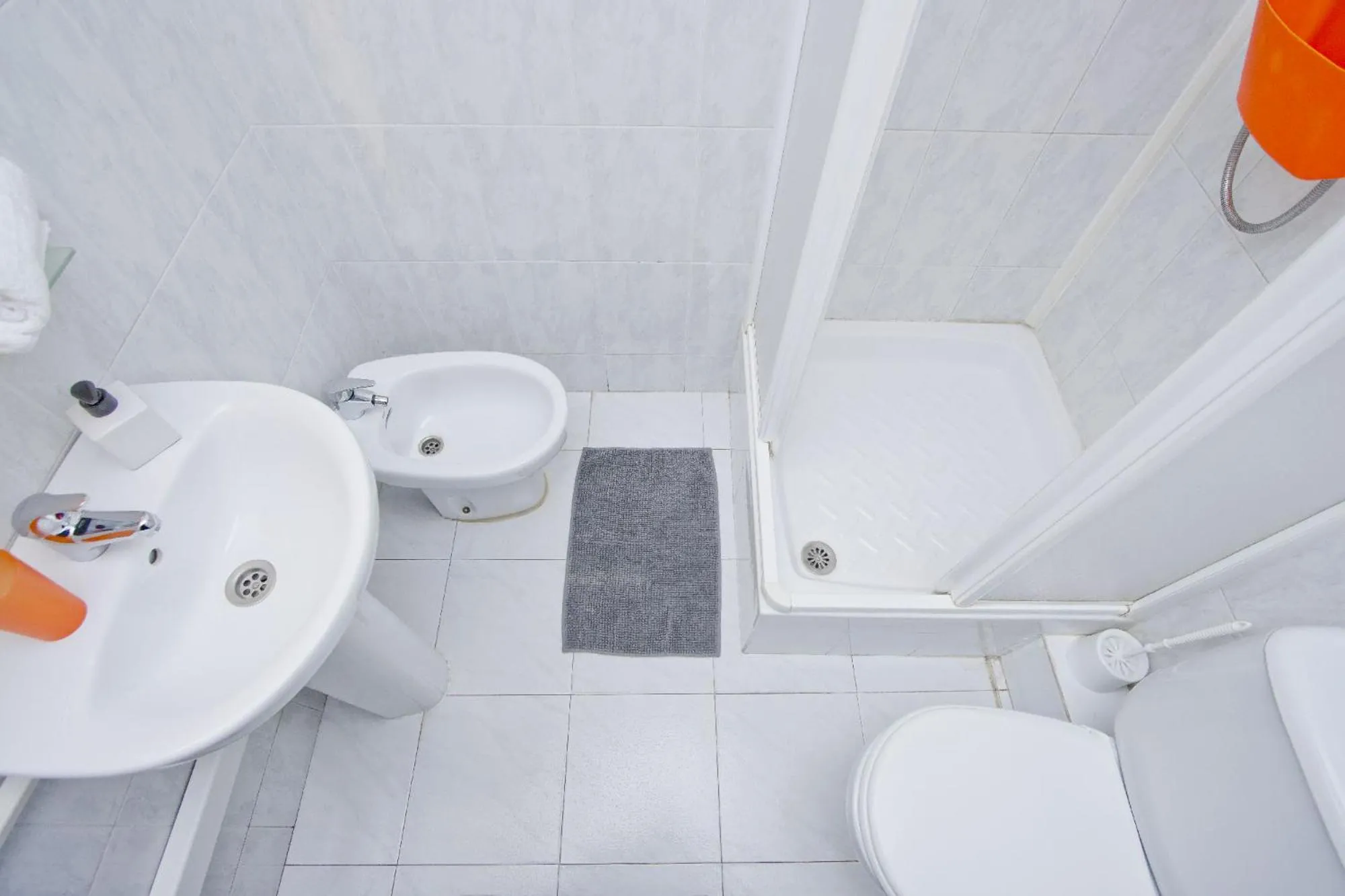 Barcelona City Seven Hostal