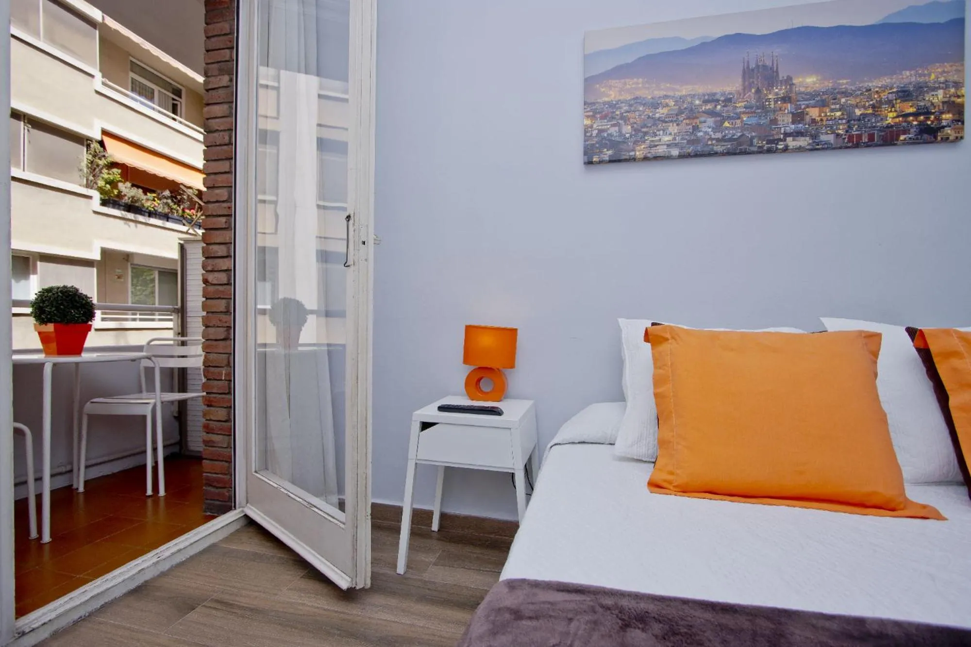 Bed in Barcelona City Seven Hostal